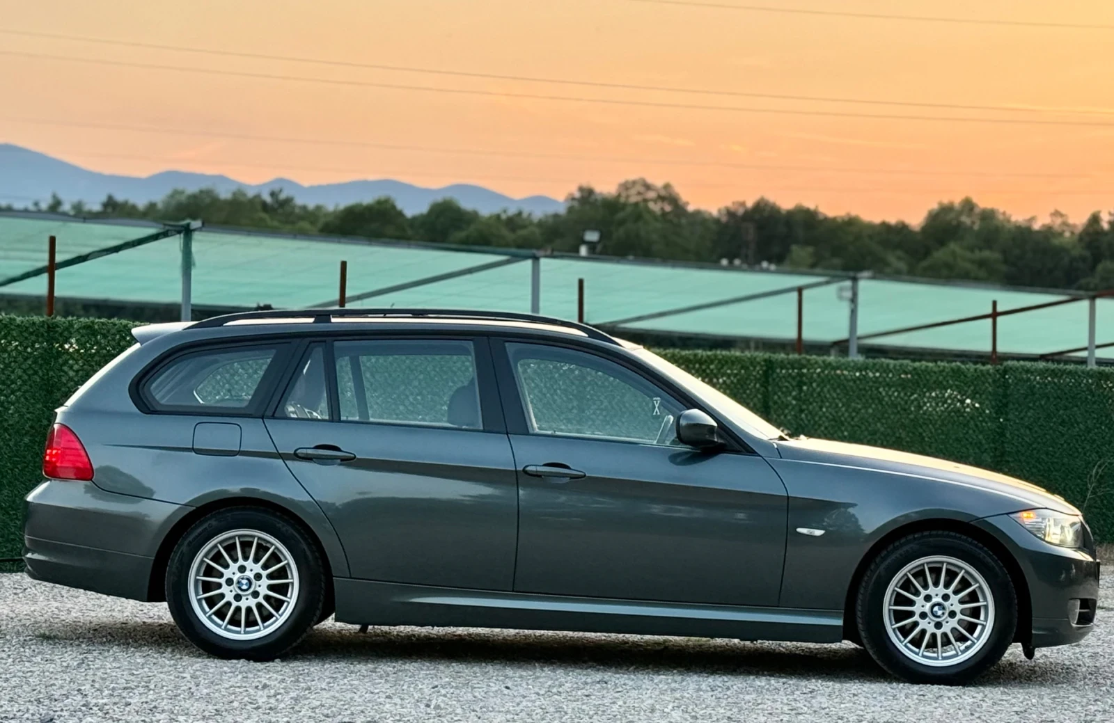 BMW 318 D FACELIFT - изображение 8