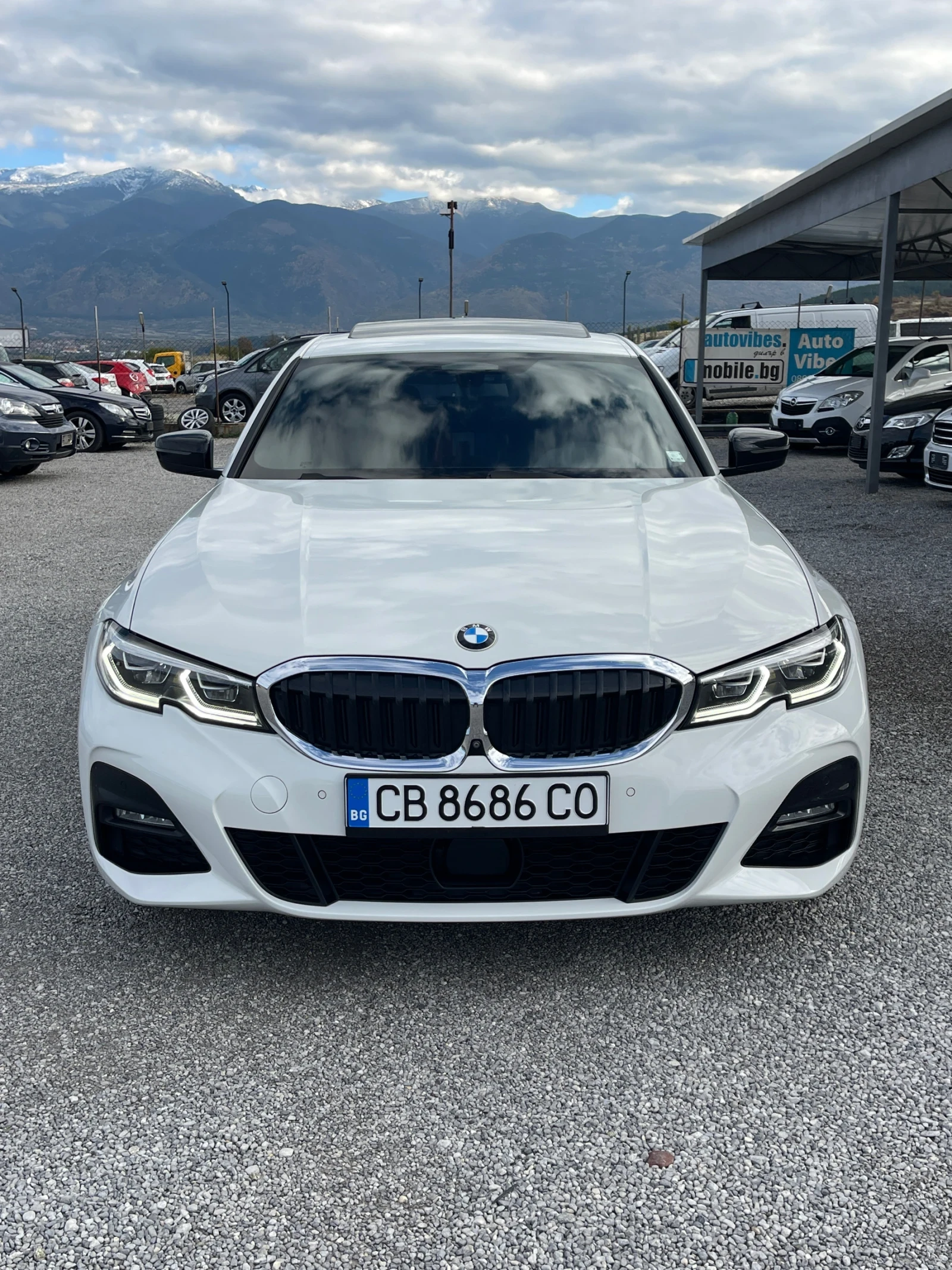 BMW 330 M/paket! X-drive!! FULL!!! - изображение 2