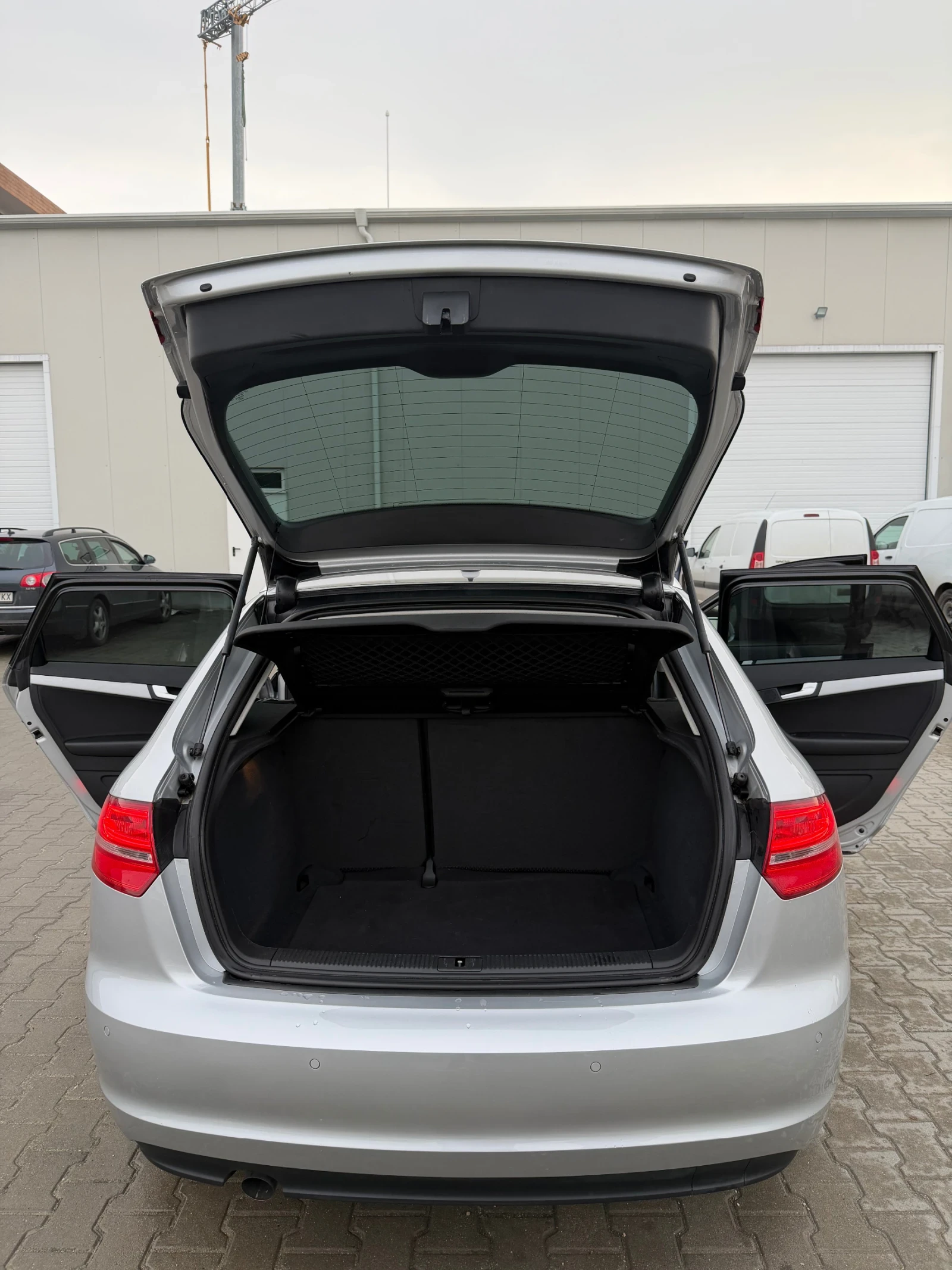 Audi A3 1.6 tdi - изображение 6