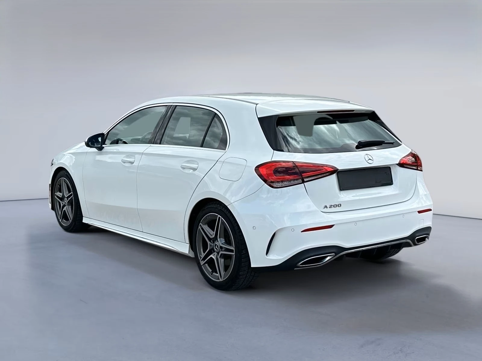 Mercedes-Benz A 200 AMG* Cam* LED* NAV - изображение 4