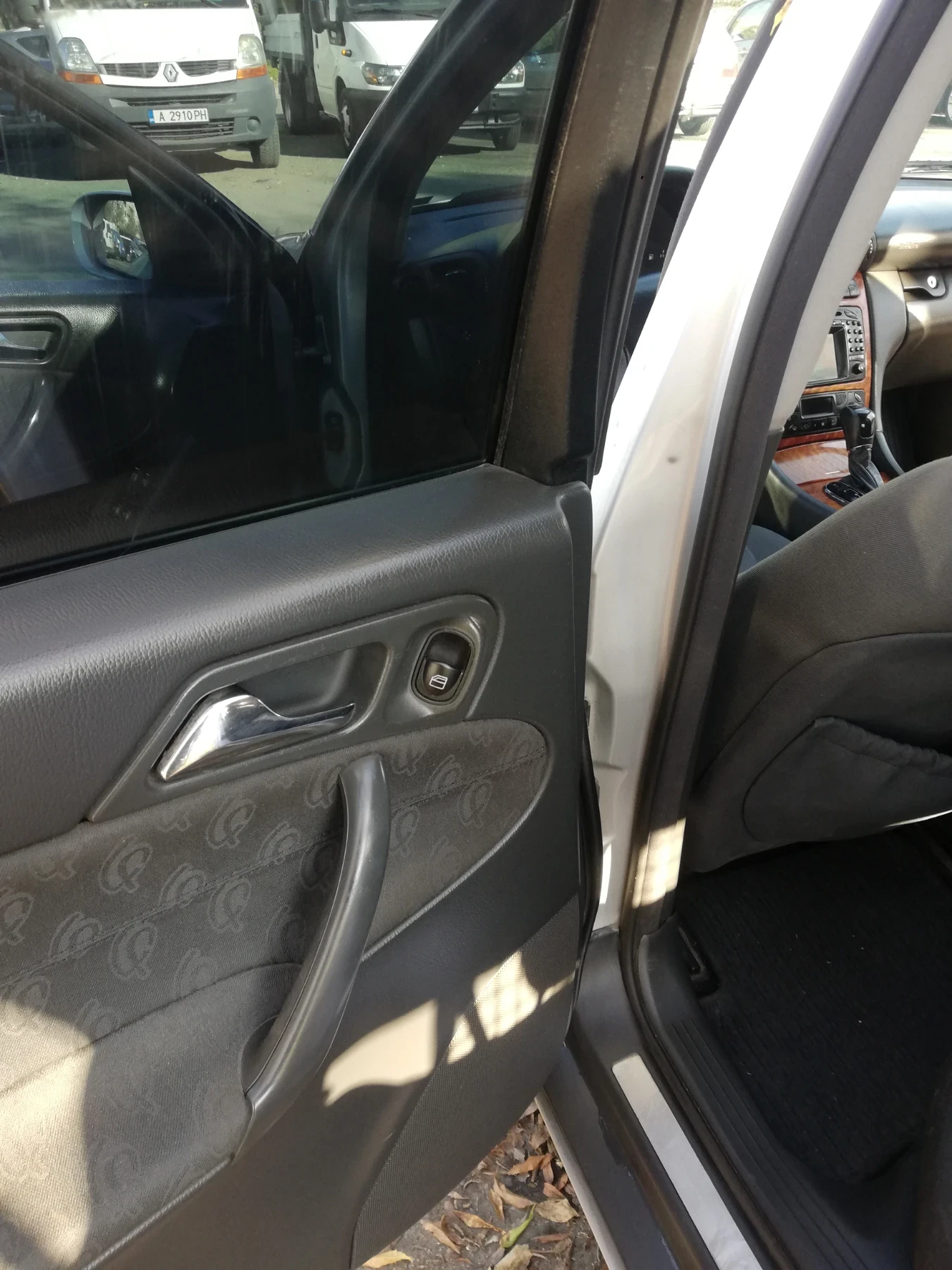 Mercedes-Benz C 180 | Mobile.bg   4