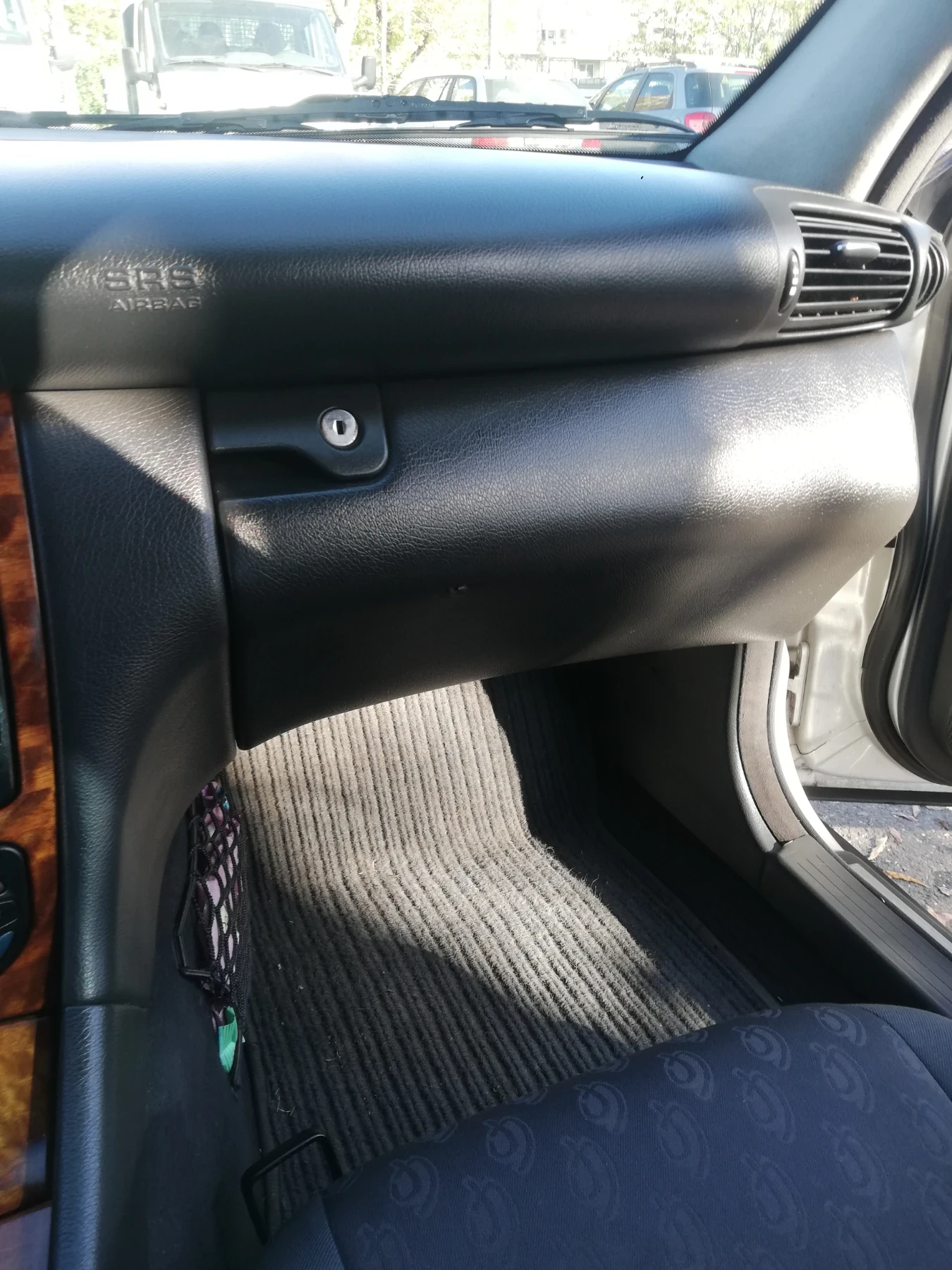 Mercedes-Benz C 180 | Mobile.bg   12