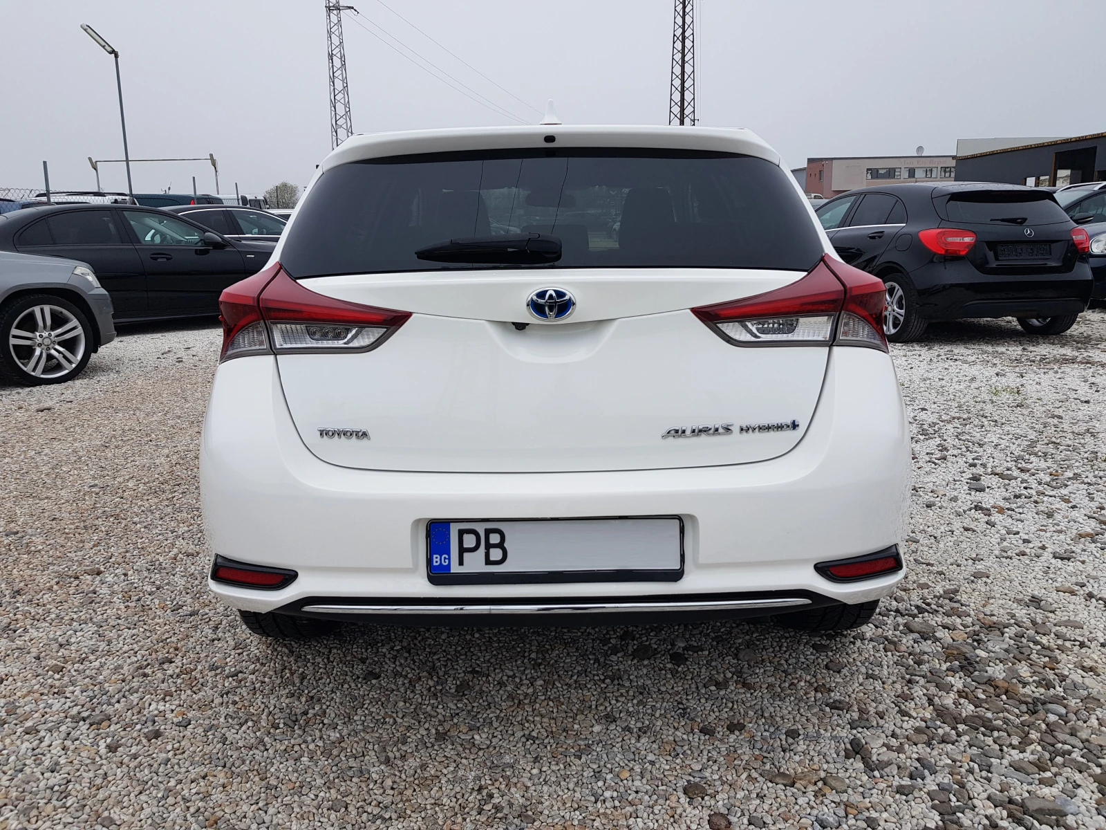 Toyota Auris FACELIFT ЧИСТО НОВА БАТЕРИЯ  - изображение 6