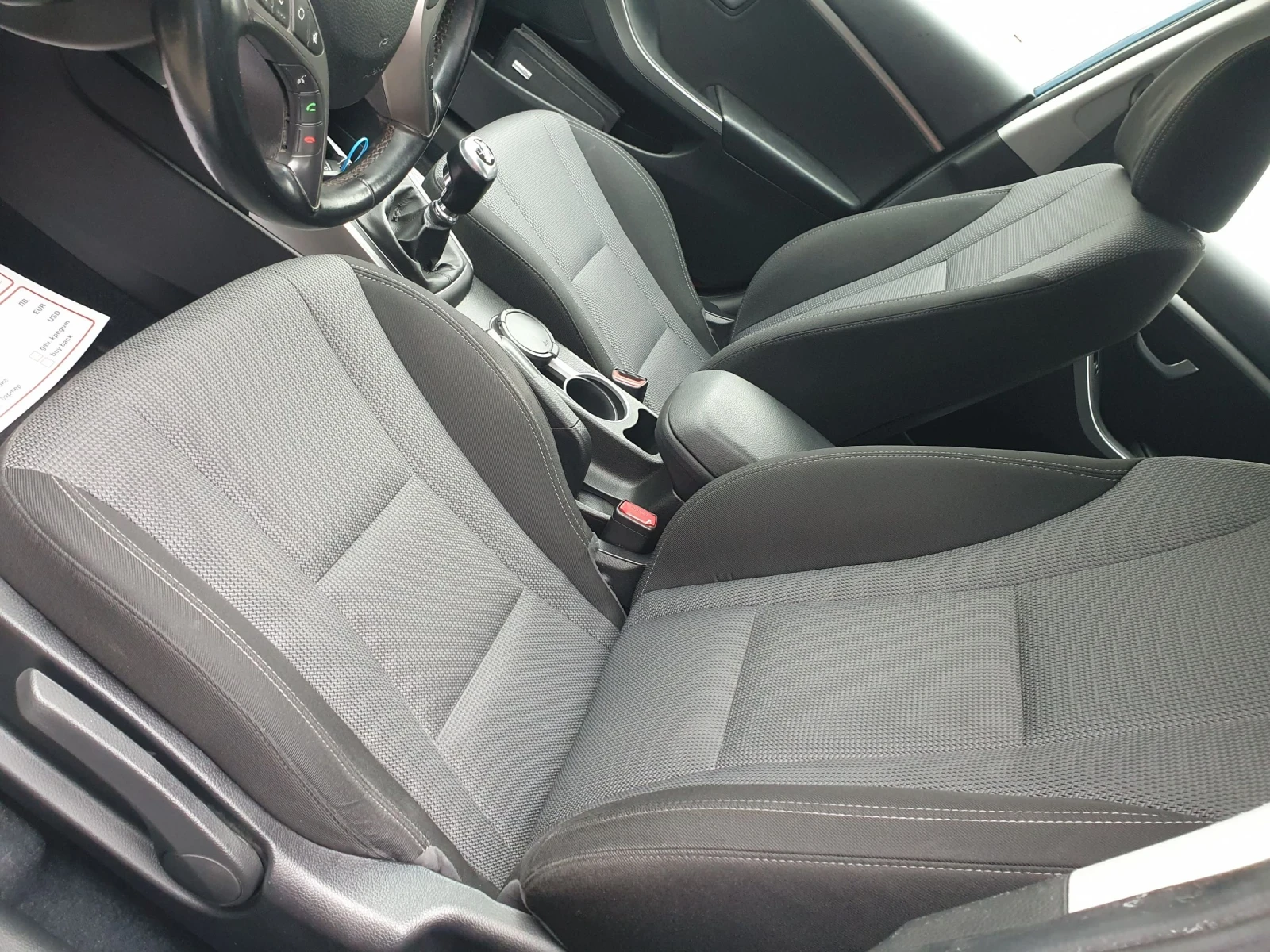 Hyundai I30 1.6D FACE FULL PANORAMA 6 skr. NOVA NOVA NOVA - изображение 9