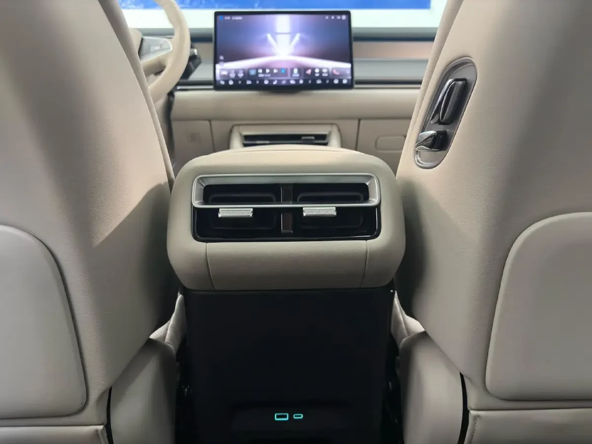 BYD Tang 2025 BYD TangL BEV | Mobile.bg � ����������� 9