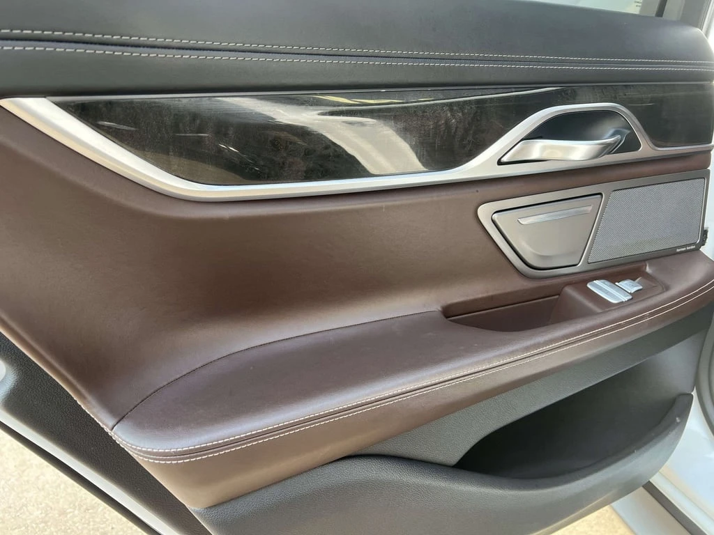 BMW 750 * CARFAX * ЦЕНА ДО БГ - изображение 6