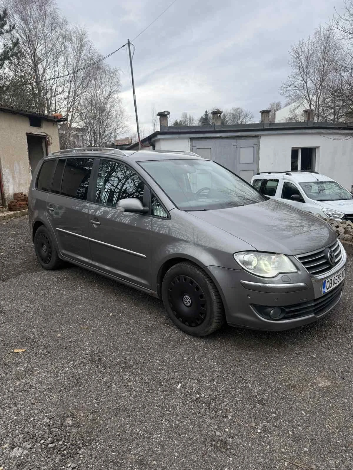 VW Touran ТОВАРЕН - изображение 2