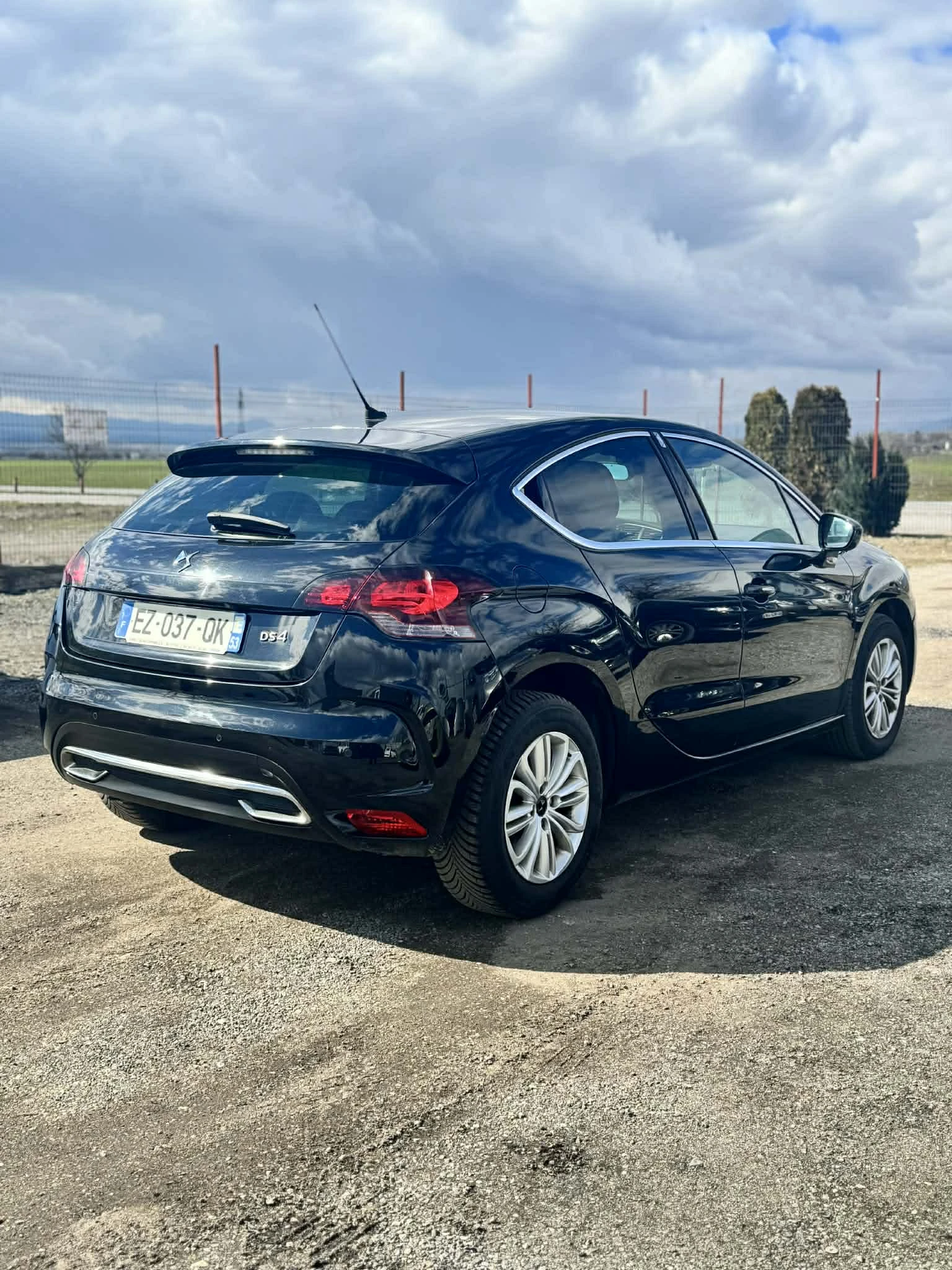 Citroen DS4 1.2i Turbo 130к.с - изображение 2