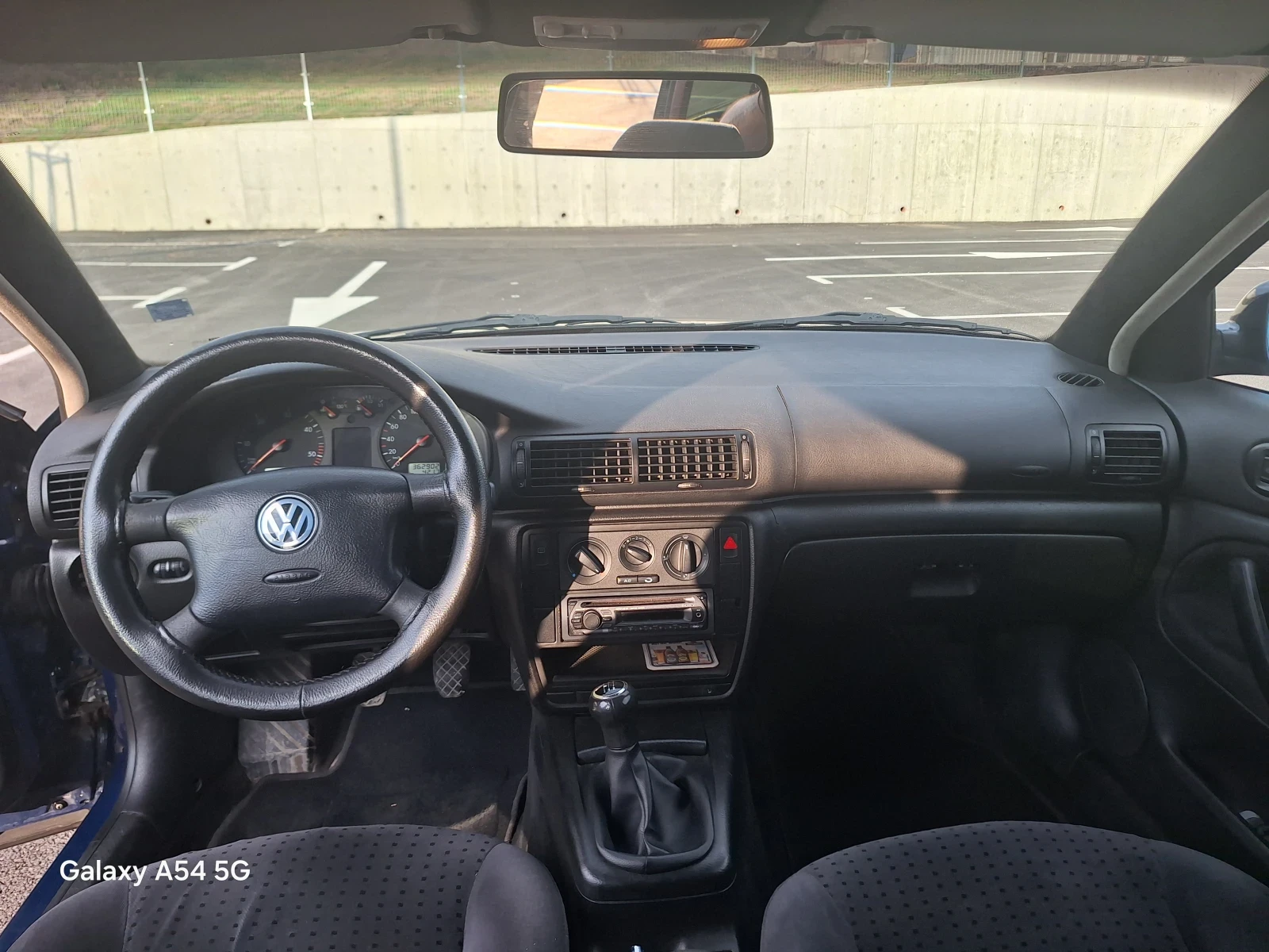 VW Passat Volkswagen Passat B5 1.9TDI 90кс. , снимка 8 - Автомобили и джипове - 54091893