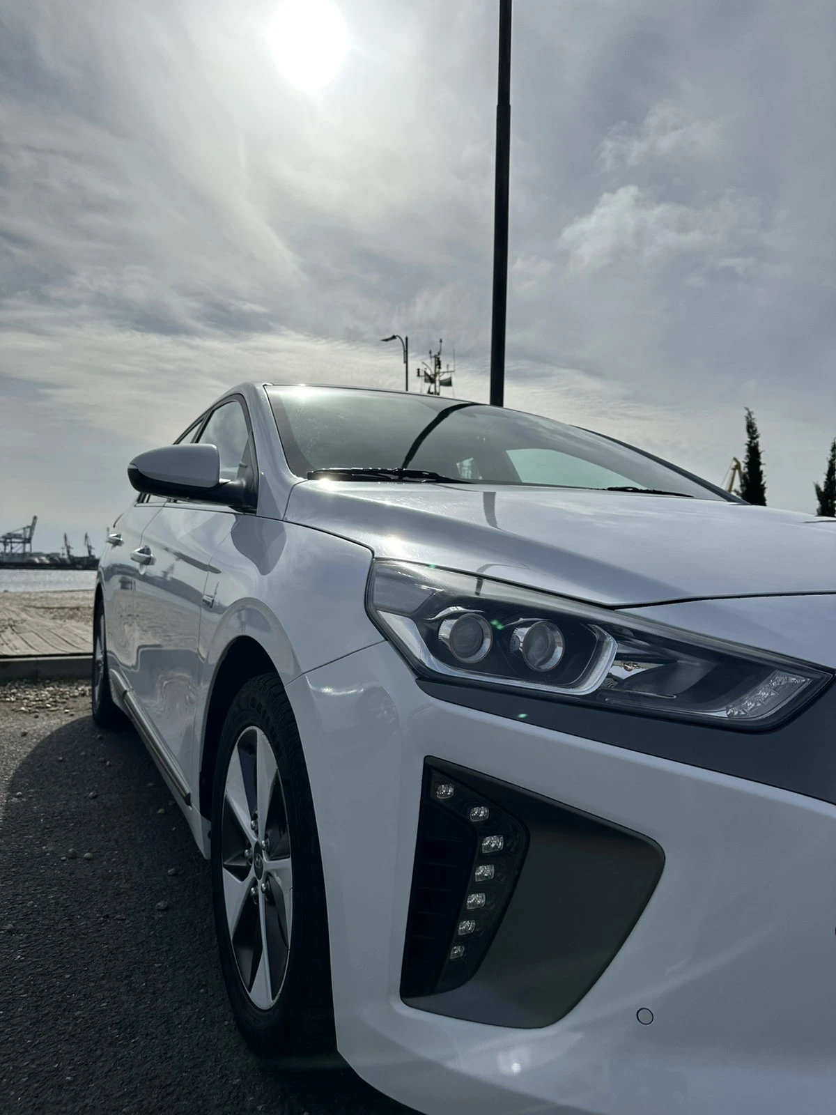 Hyundai Ioniq