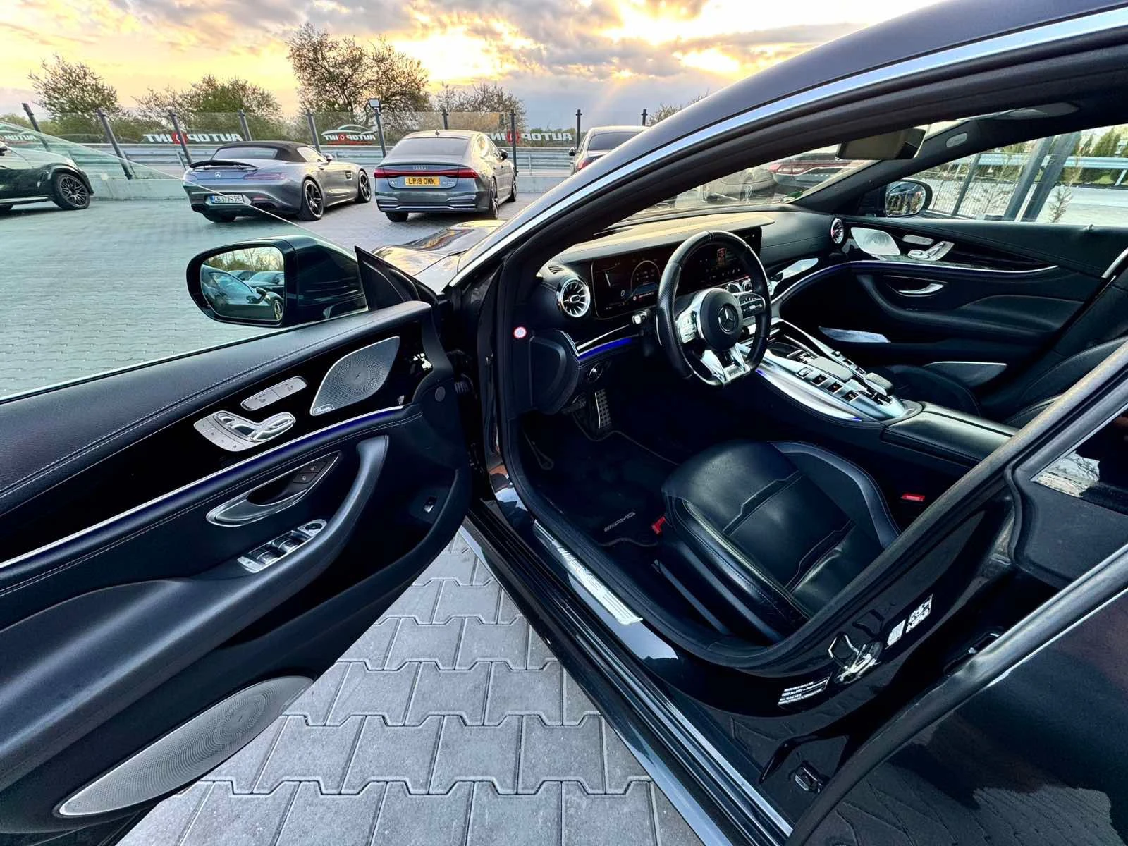 Mercedes-Benz AMG GT GT63* 4matic+ * face* 2021, снимка 11 - Автомобили и джипове - 54470028