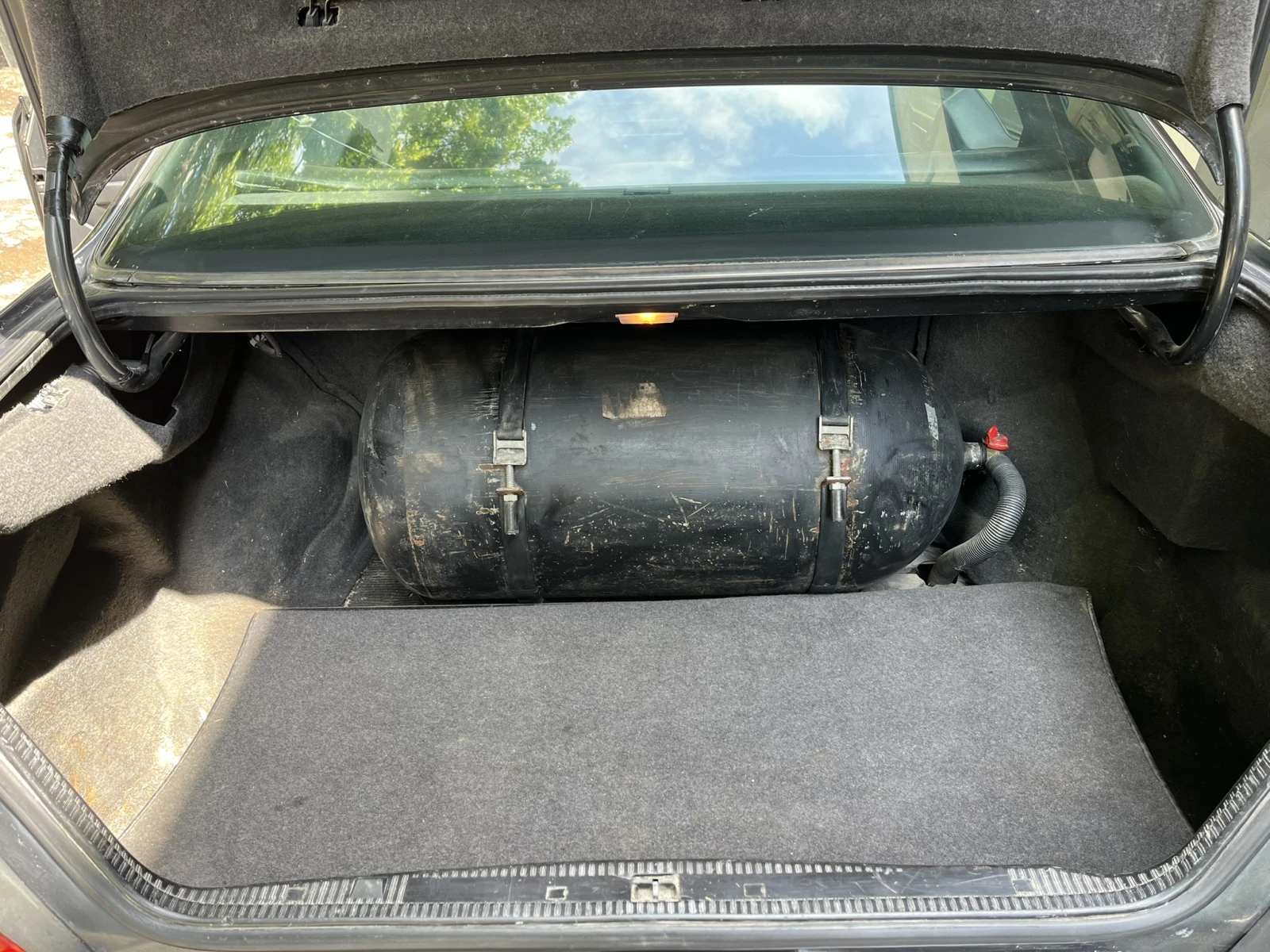 Mercedes-Benz 124 200CE, снимка 17 - Автомобили и джипове - 54663605