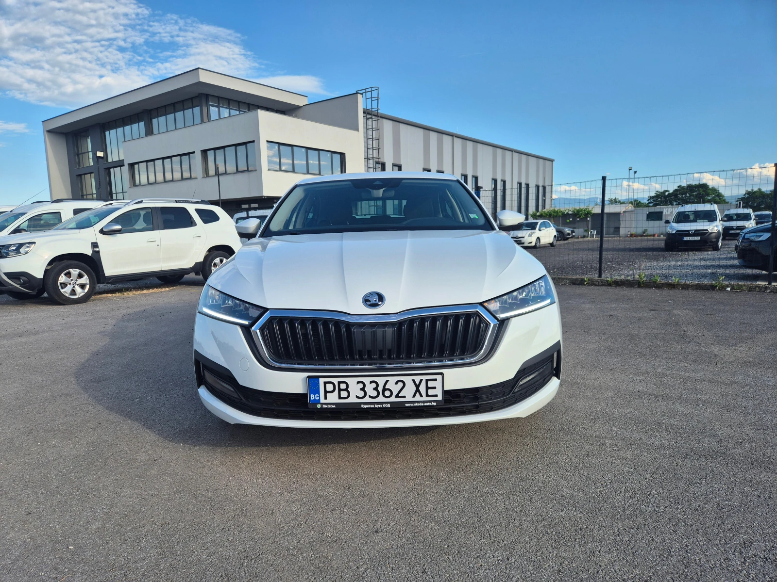 Skoda Octavia НОВ-2.0TDI А/Т, снимка 8 - Автомобили и джипове - 54691809