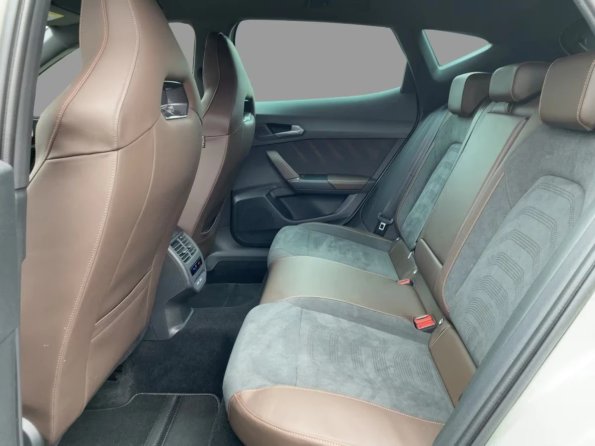 Cupra Formentor 2.5 TFSI/ VZ5/ DSG/ MATRIX/360/4X4 , снимка 5 - Автомобили и джипове - 54712727