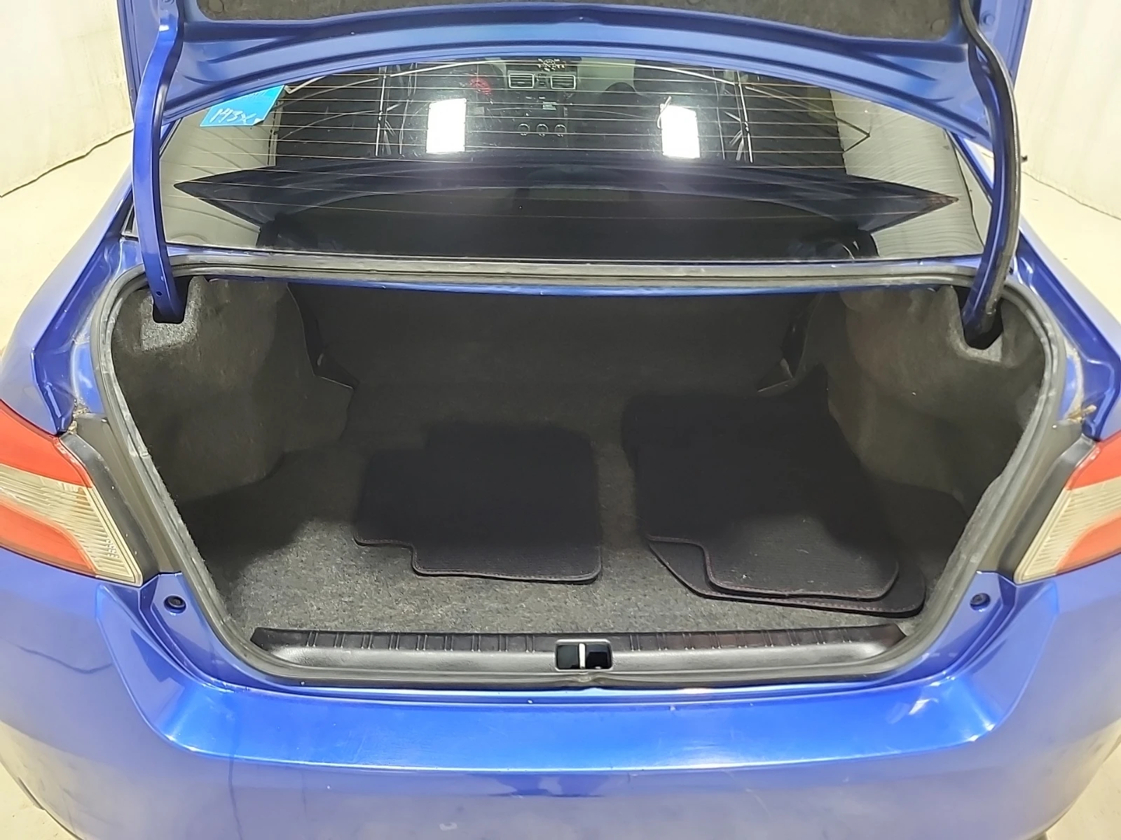 Subaru WRX W/SPORT PKG, снимка 7 - Автомобили и джипове - 54757087