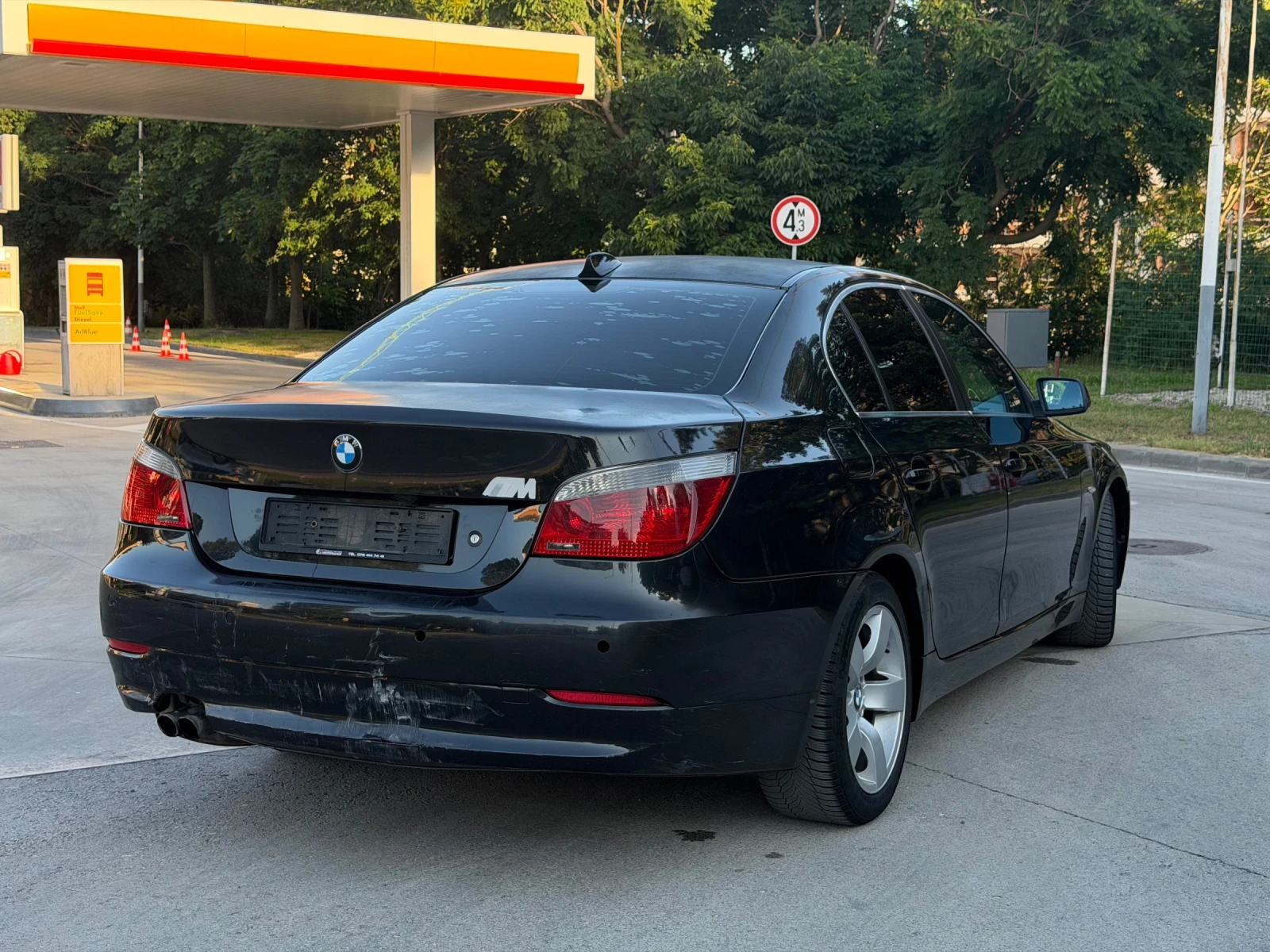 BMW 525 525 D, снимка 3 - Автомобили и джипове - 54888550