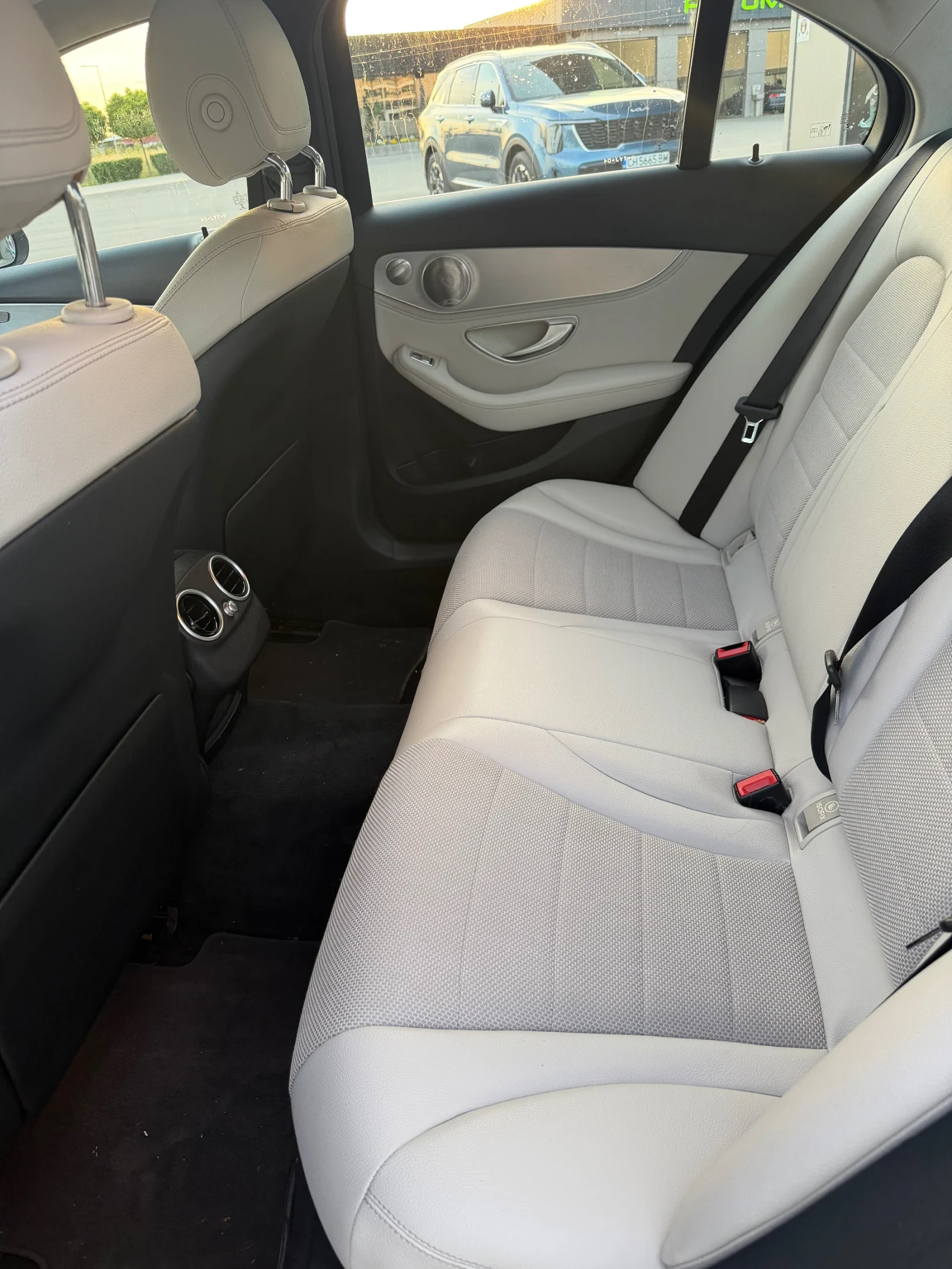 Mercedes-Benz C 220 W205/BURMESTER/DISTRONIC/7G TRONIC | Mobile.bg � ����������� 9
