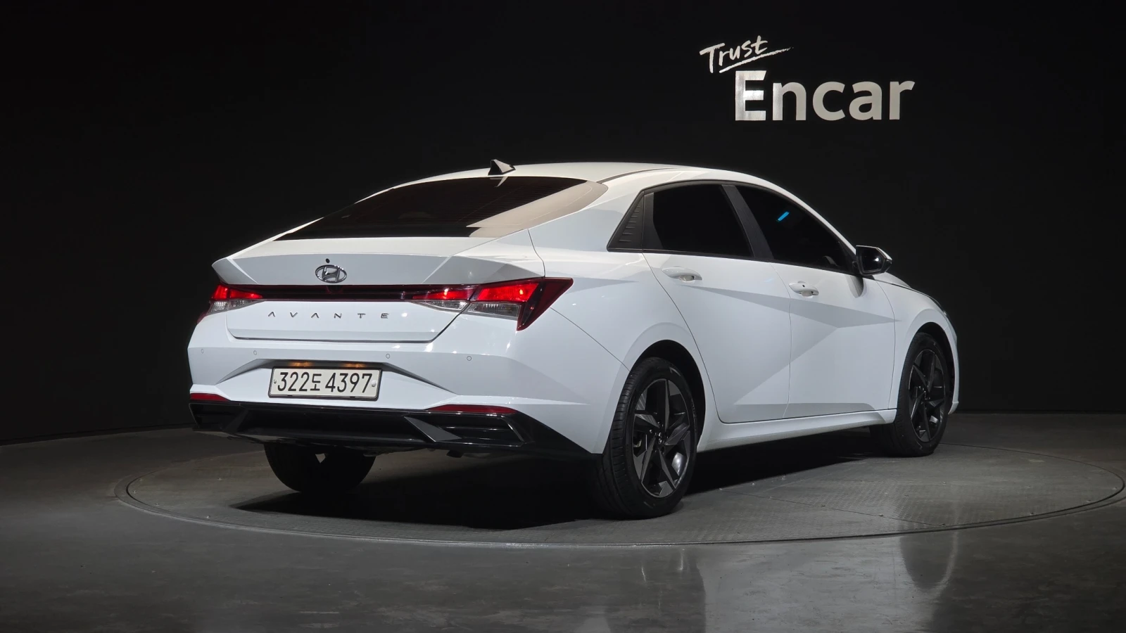 Hyundai Elantra AVANTE| ���������| ���� | LANE ASSIST| ���� �� �� | Mobile.bg � ����������� 4