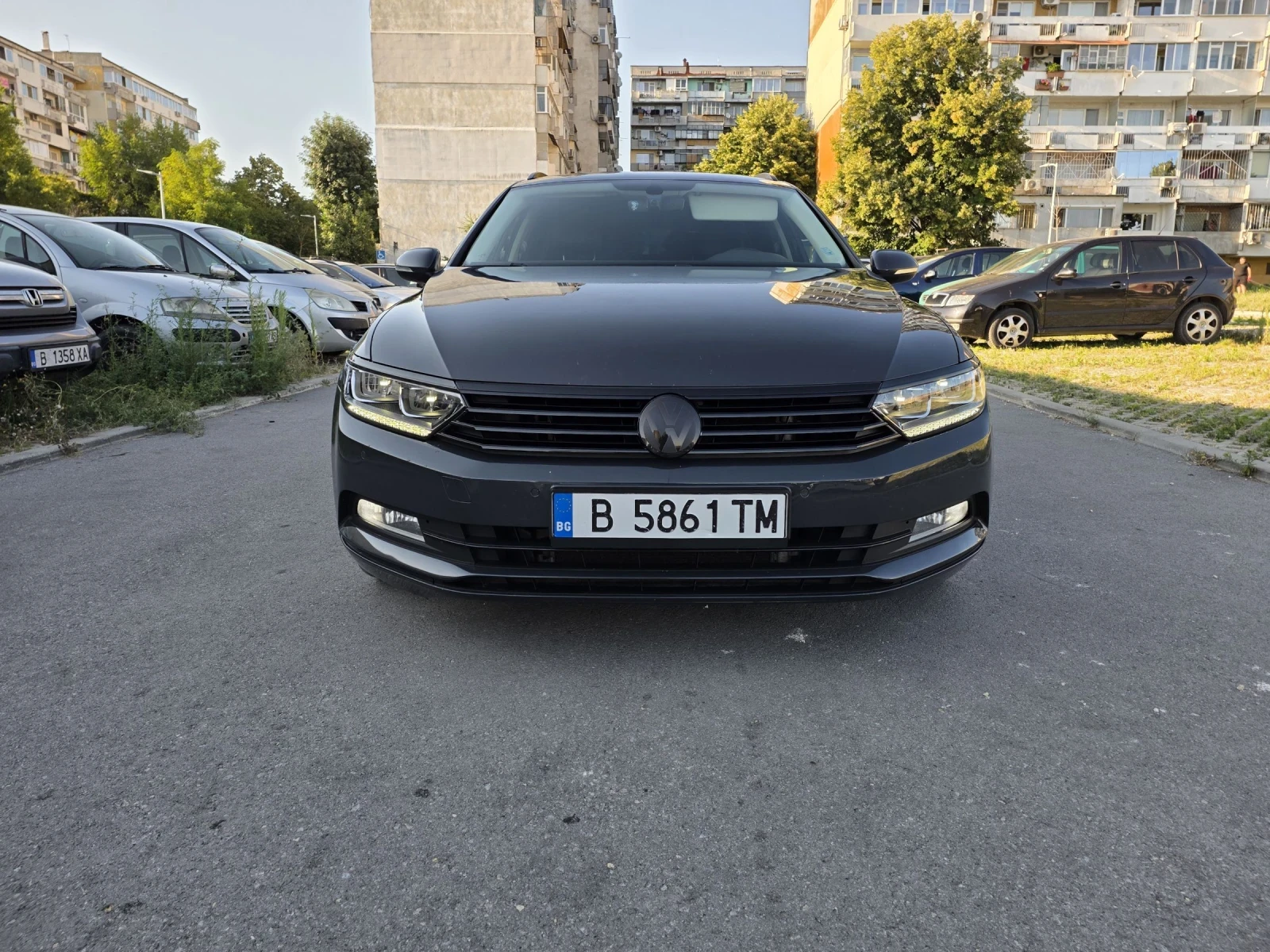 VW Passat 2.0 TDI 150кс. DSG, снимка 2 - Автомобили и джипове - 55480152