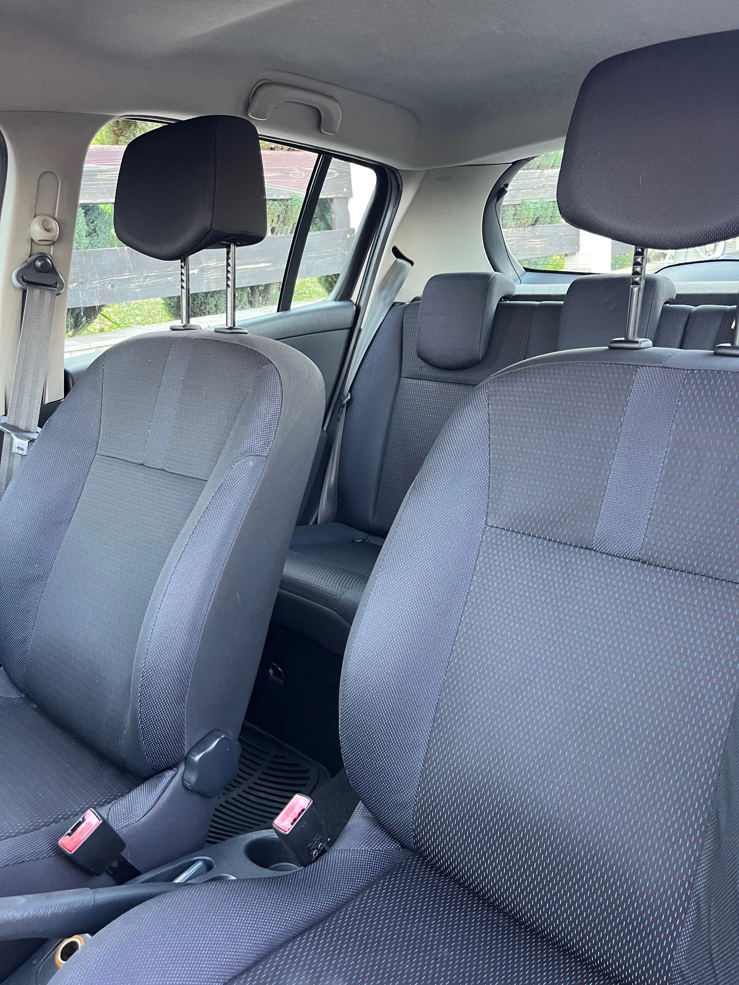 Renault Clio 1.4 16V, снимка 8 - Автомобили и джипове - 55558567