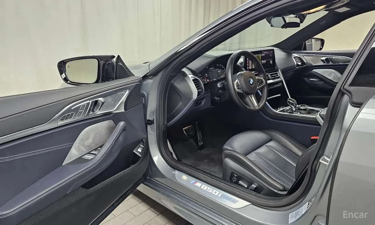BMW 850 * xDrive Gran Coupe * Bowers & Wilkins * DISTRONIC, снимка 10 - Автомобили и джипове - 55564773