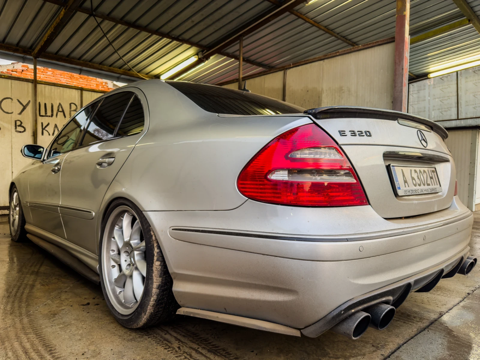 Mercedes-Benz E 320, снимка 7 - Автомобили и джипове - 55590348