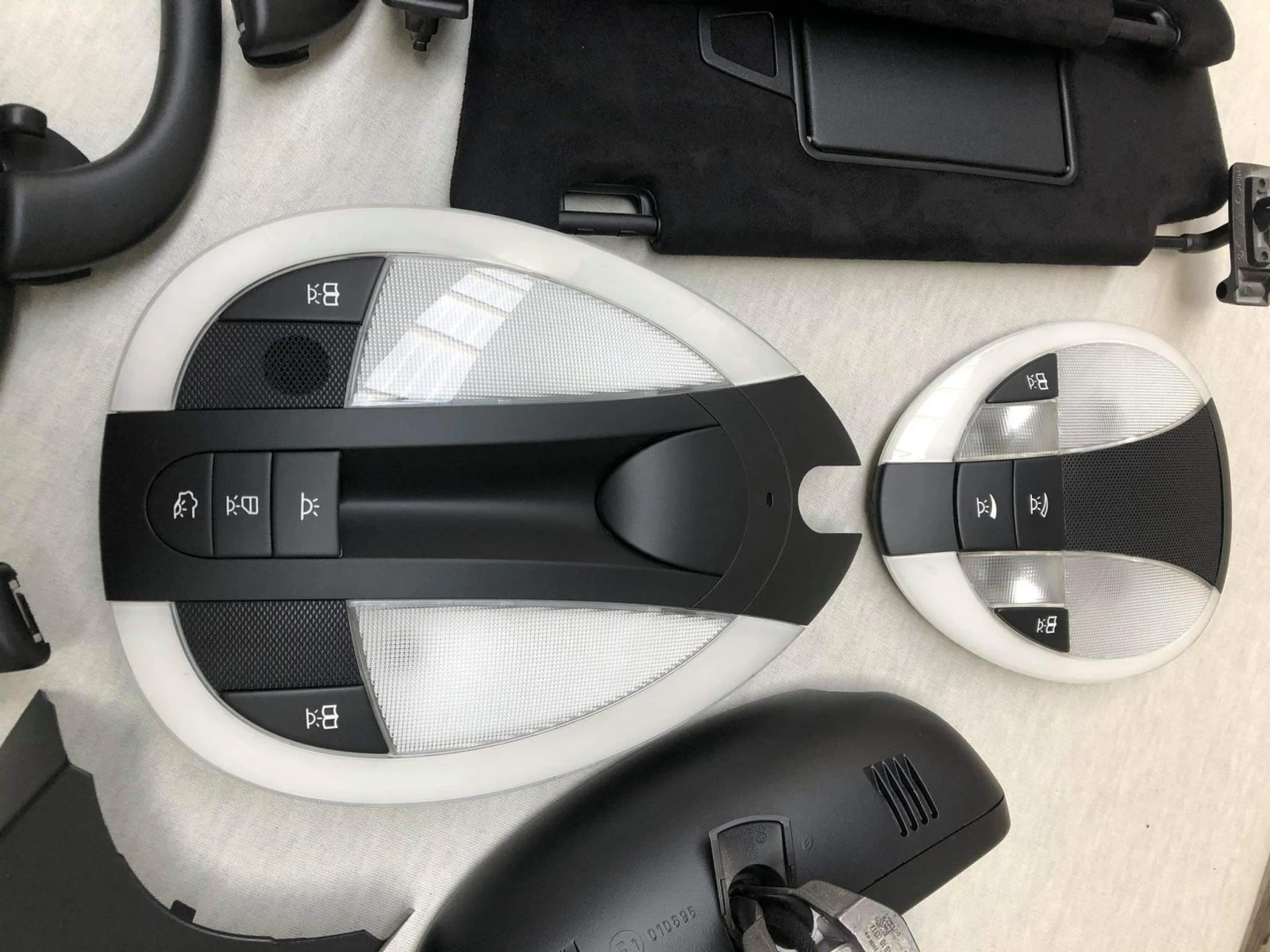 Mercedes-Benz E 320, снимка 13 - Автомобили и джипове - 55590348