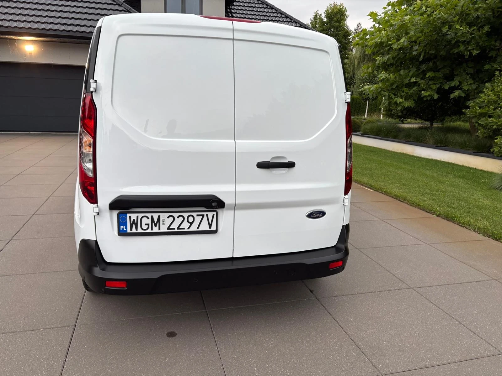 Ford Connect | Mobile.bg � ����������� 4