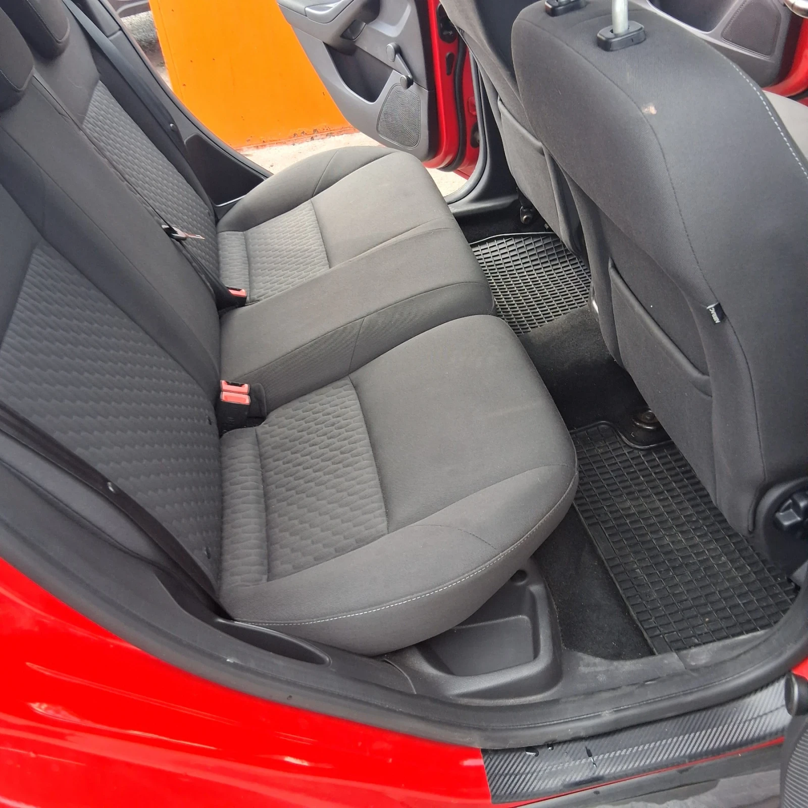 Ford Focus EcoBoost, снимка 13 - Автомобили и джипове - 55805057