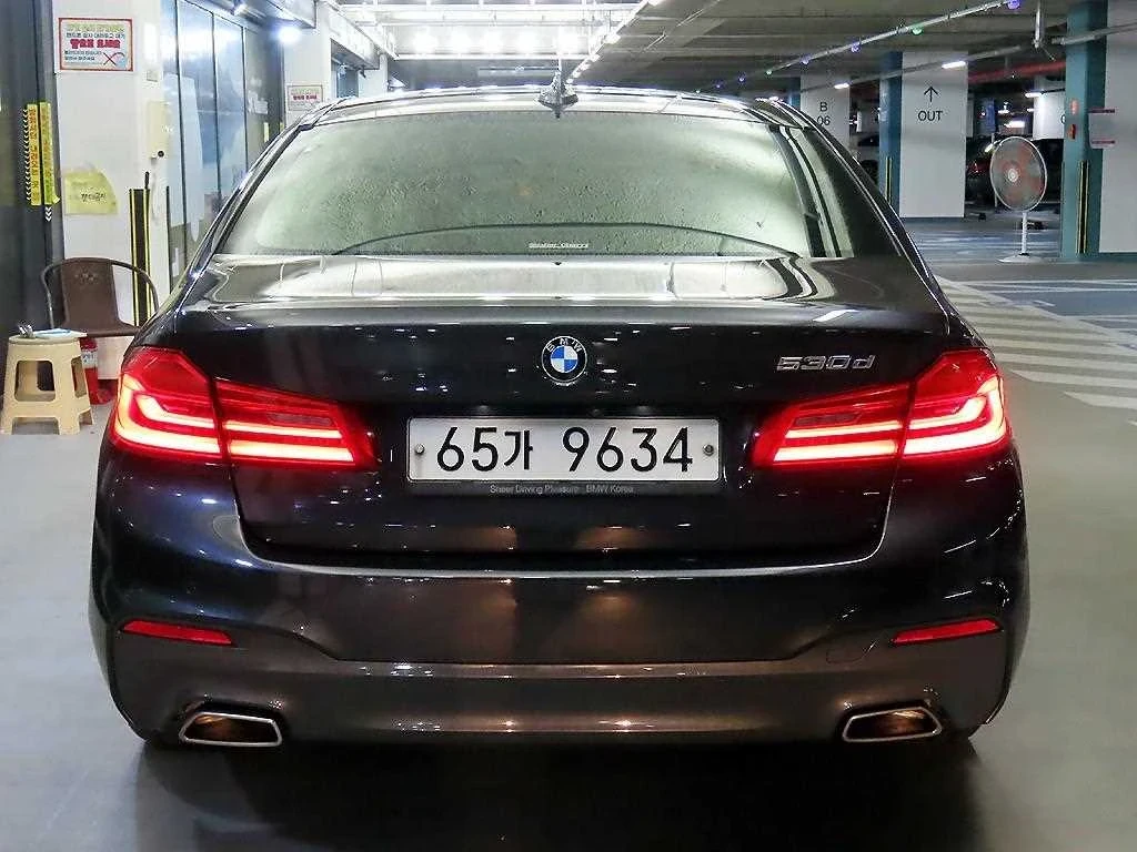 BMW 530 D * M SPORT * HEAD UP * ОБДУХВАНЕ * 360 КАМЕРА * , снимка 5 - Автомобили и джипове - 56075987