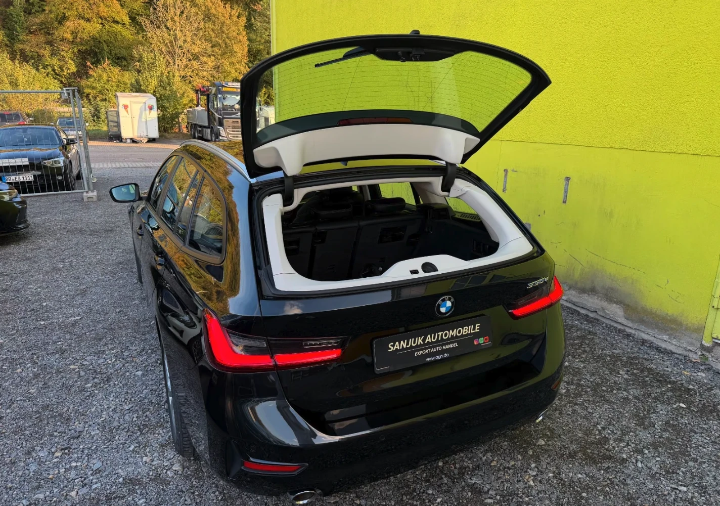 BMW 330 e, LED, LEDER, PANO, LANE, HiFI, PDC, 1-HAND,  | Mobile.bg � ����������� 7