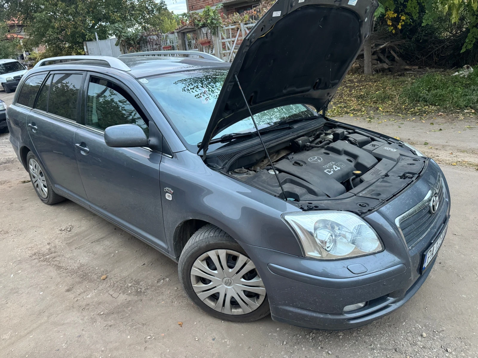 Toyota Avensis 2.0, снимка 4 - Автомобили и джипове - 56710697
