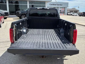 Toyota Tundra * Limited Hybrid * CARFAX * ОПЦИЯ ЗА ФИНАНСИРАНЕ, снимка 12