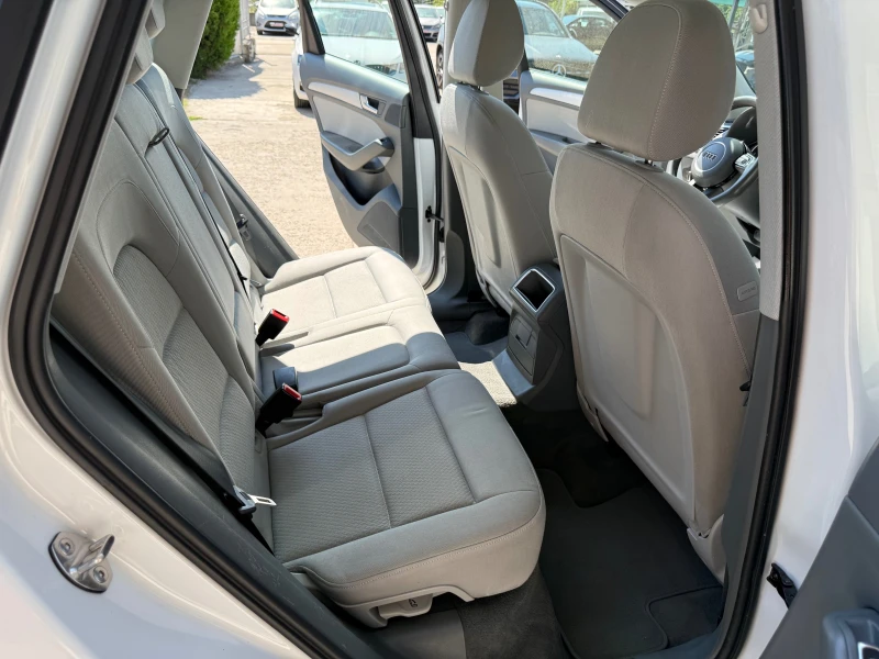 Audi Q5 2.0TDI 190к.с Qauttro, снимка 11 - Автомобили и джипове - 51376394