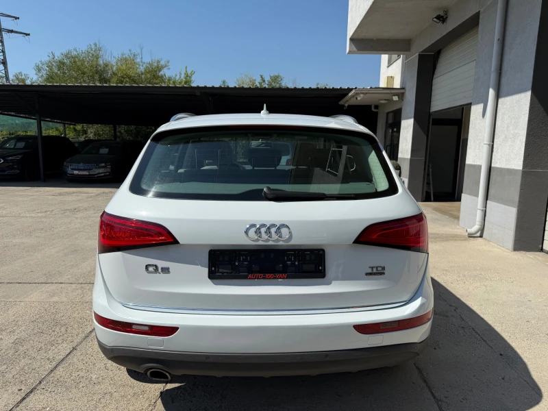 Audi Q5 2.0TDI 190к.с Qauttro, снимка 6 - Автомобили и джипове - 51376394