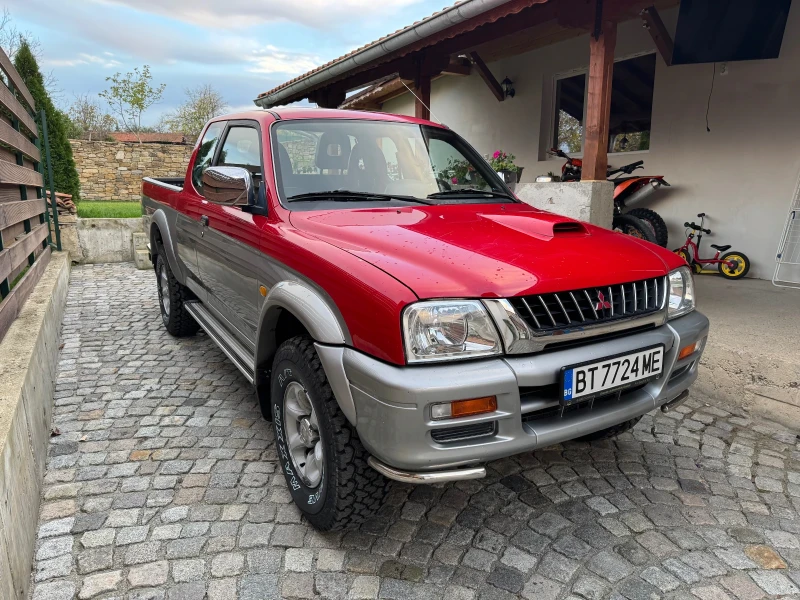 Mitsubishi L200, снимка 3 - Автомобили и джипове - 52800271