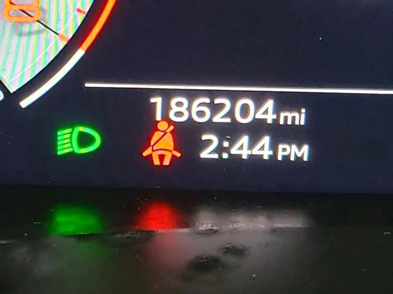 Audi Q8, снимка 8 - Автомобили и джипове - 53212455