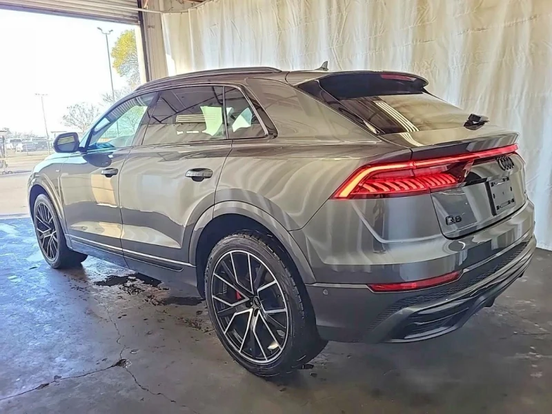 Audi Q8, снимка 3 - Автомобили и джипове - 53212455