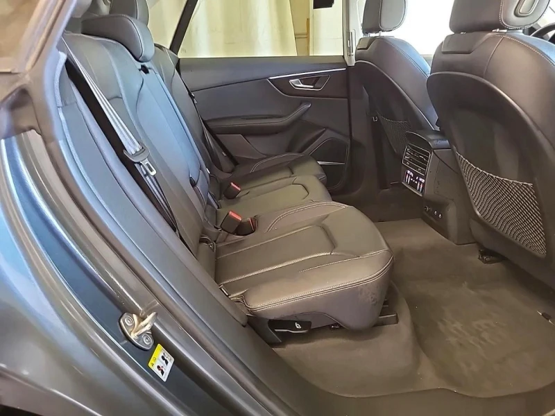 Audi Q8, снимка 6 - Автомобили и джипове - 53212455