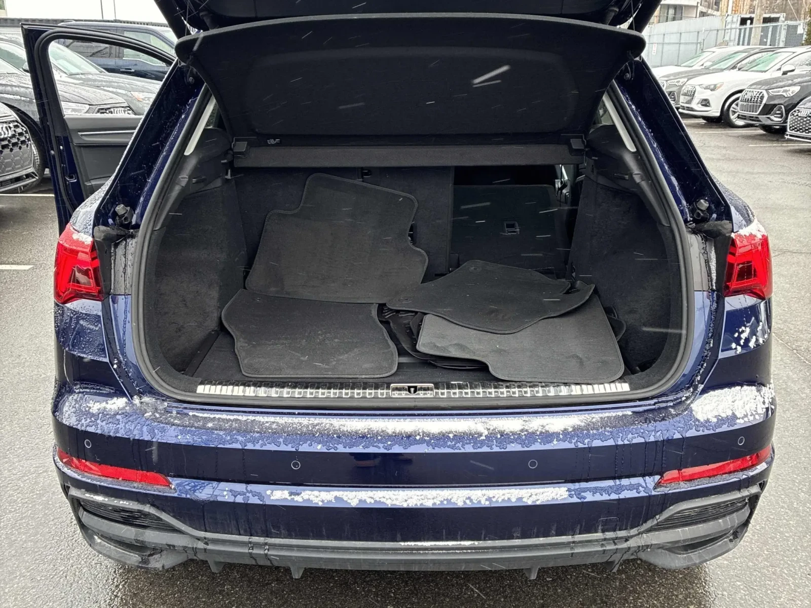 Audi Q3 * CARFAX *    | Mobile.bg   6