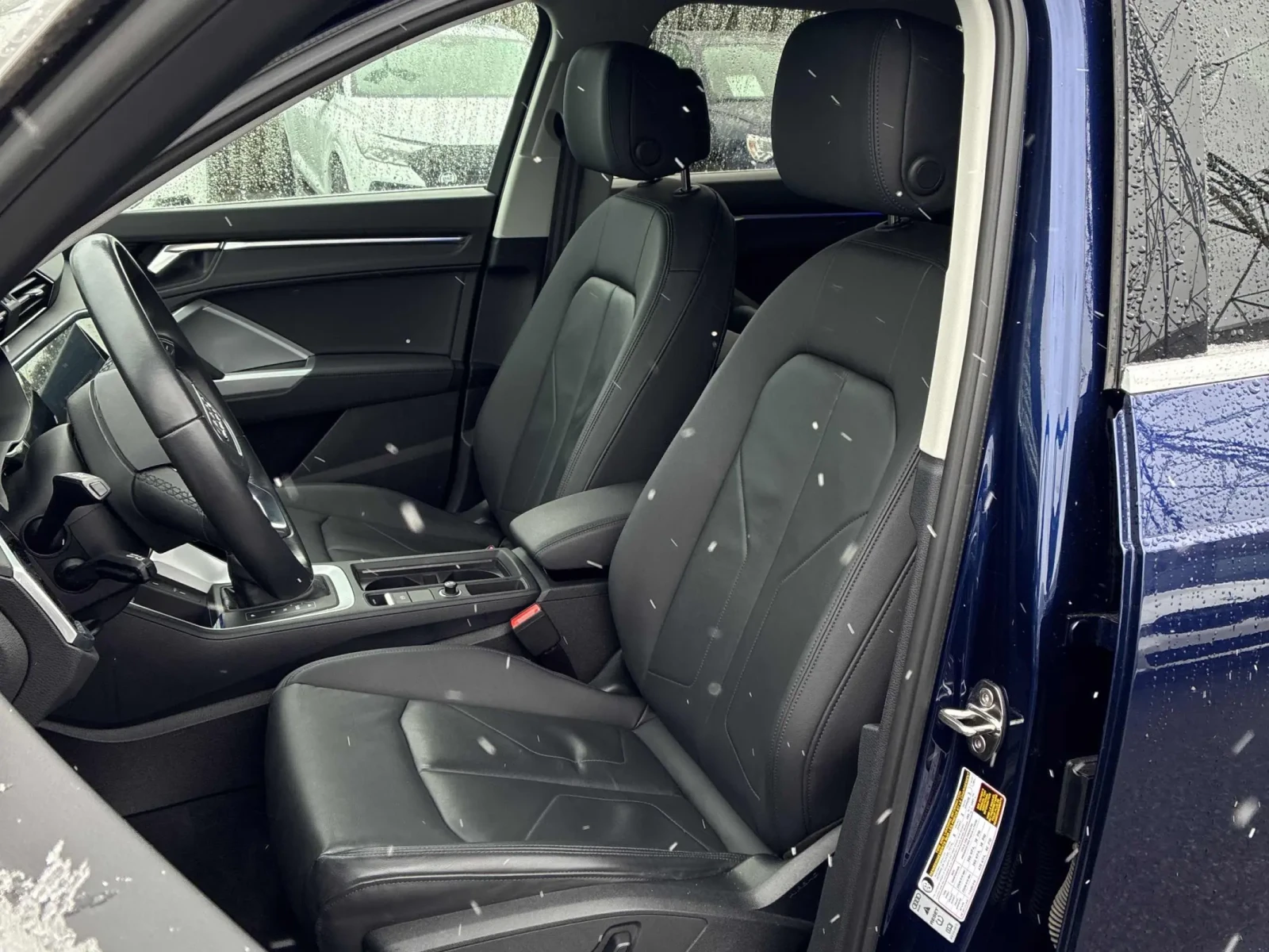 Audi Q3 * CARFAX *    | Mobile.bg   8