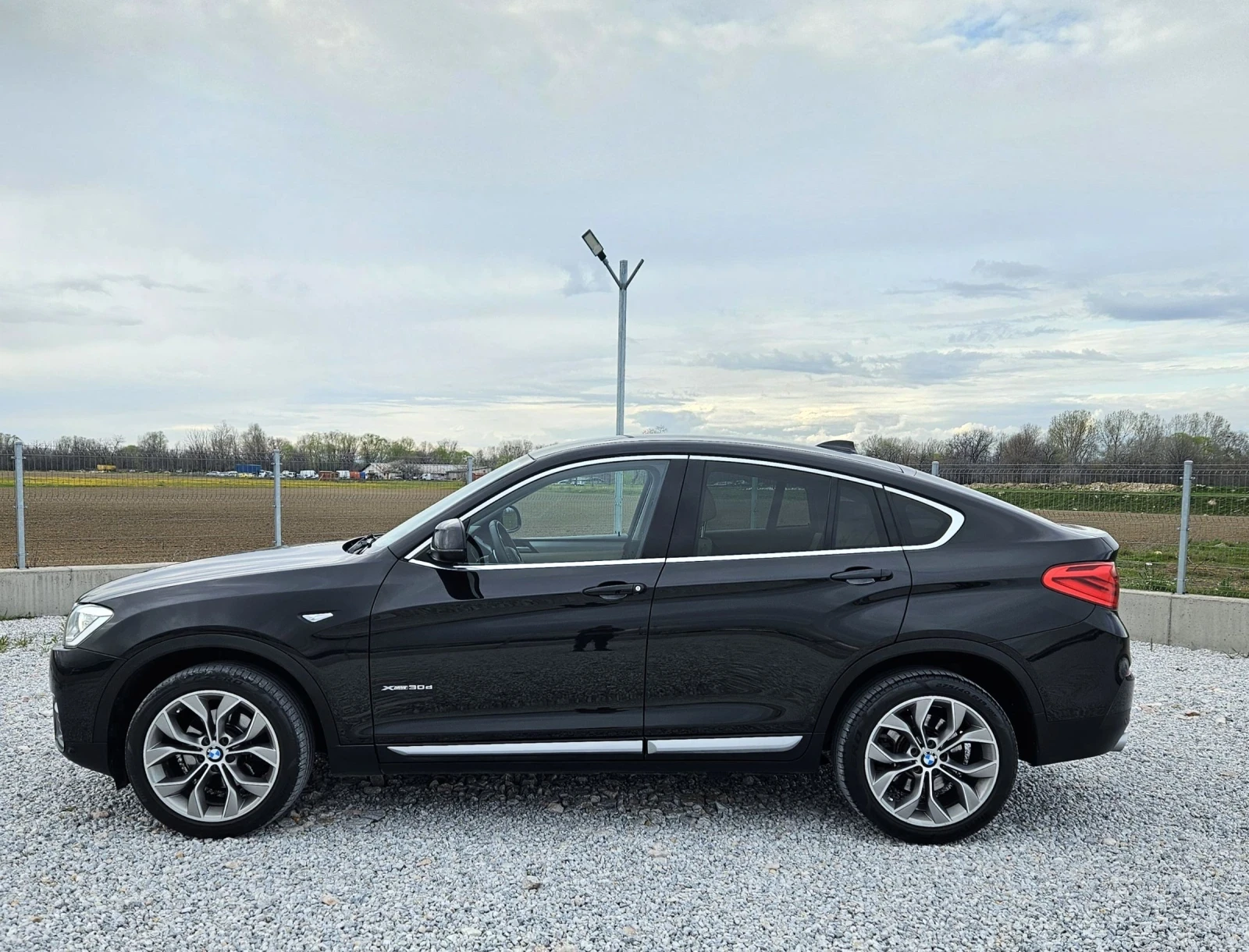 BMW X4 Xdrive XLine 3.0d 249kc Msport Евро6B, снимка 7 - Автомобили и джипове - 53879743