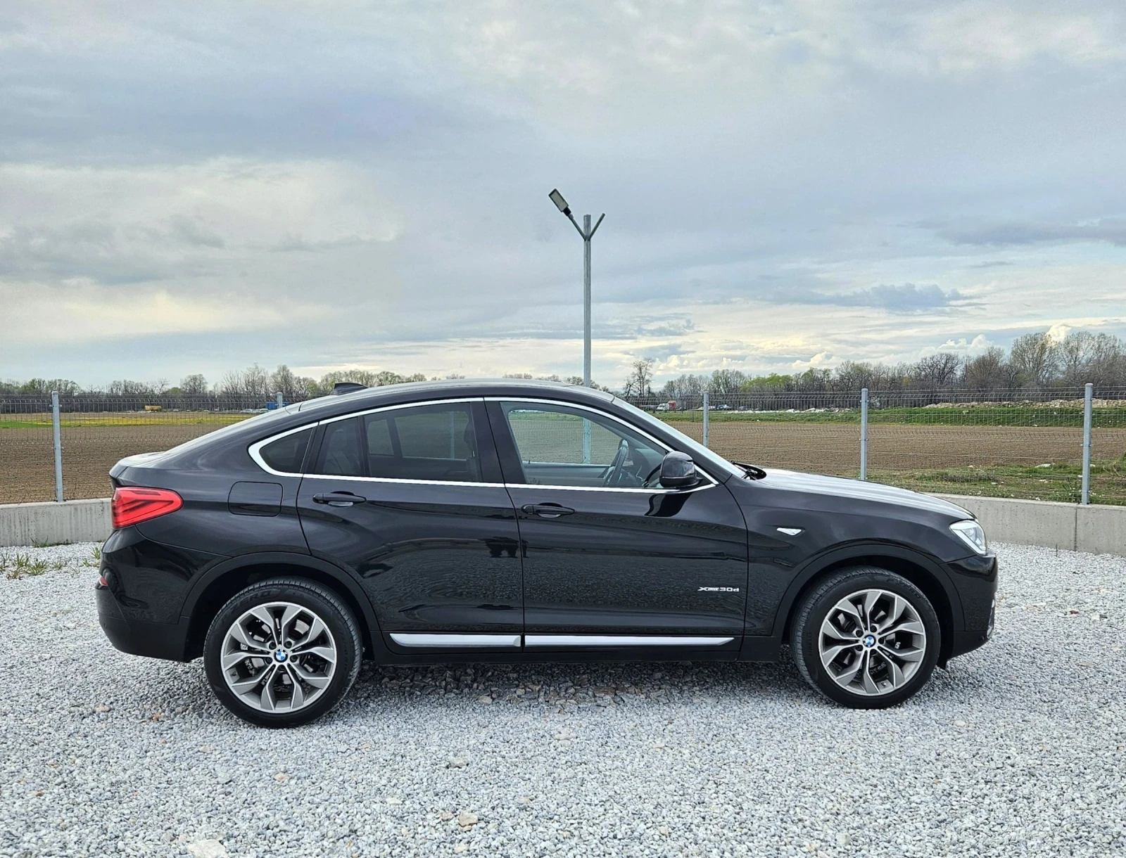 BMW X4 Xdrive XLine 3.0d 249kc Msport Евро6B, снимка 8 - Автомобили и джипове - 53879743