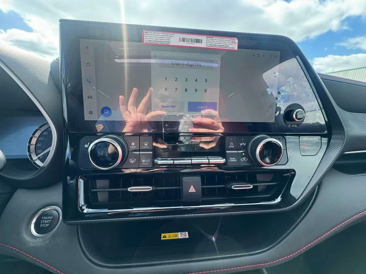 Toyota Highlander * AWD * 1 СОБСТВЕНИК * 2 КЛЮЧА * КАМЕРА, снимка 16 - Автомобили и джипове - 54041194