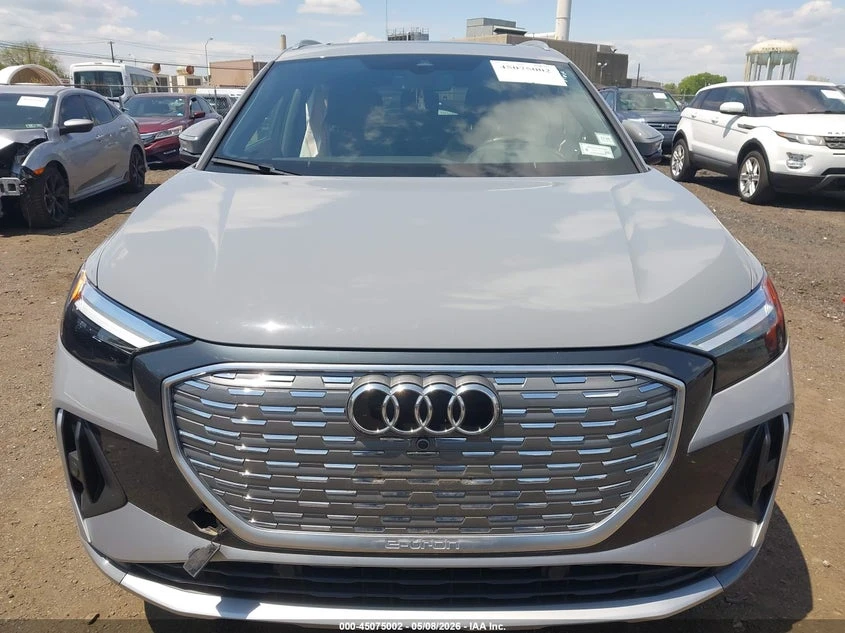 Audi Q4 E-Tron Premium 55 Quattro, снимка 12 - Автомобили и джипове - 54874804