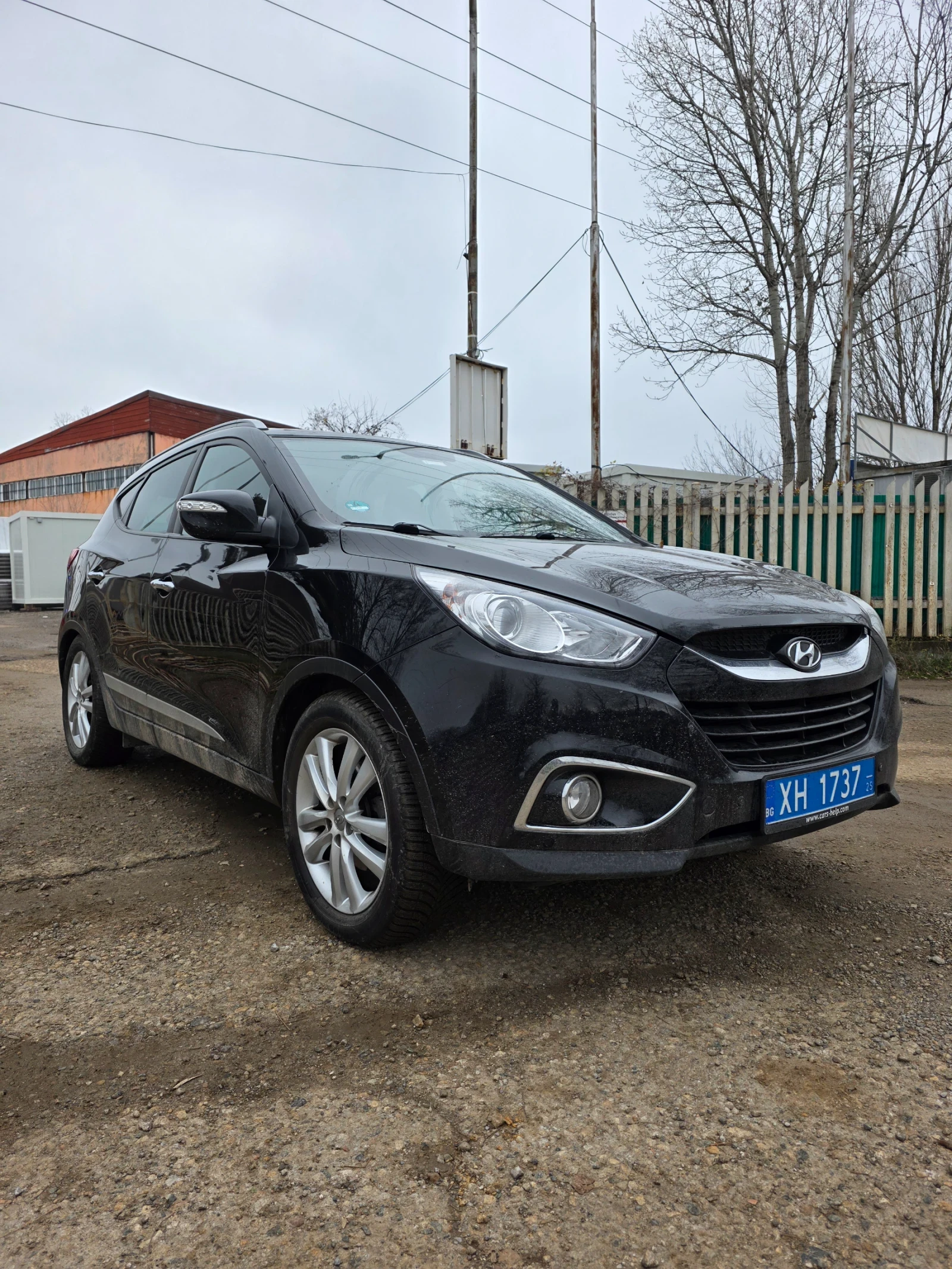 Hyundai IX35 2.0 Crdi 4x4 АВТОМАТИК, снимка 4 - Автомобили и джипове - 55141276