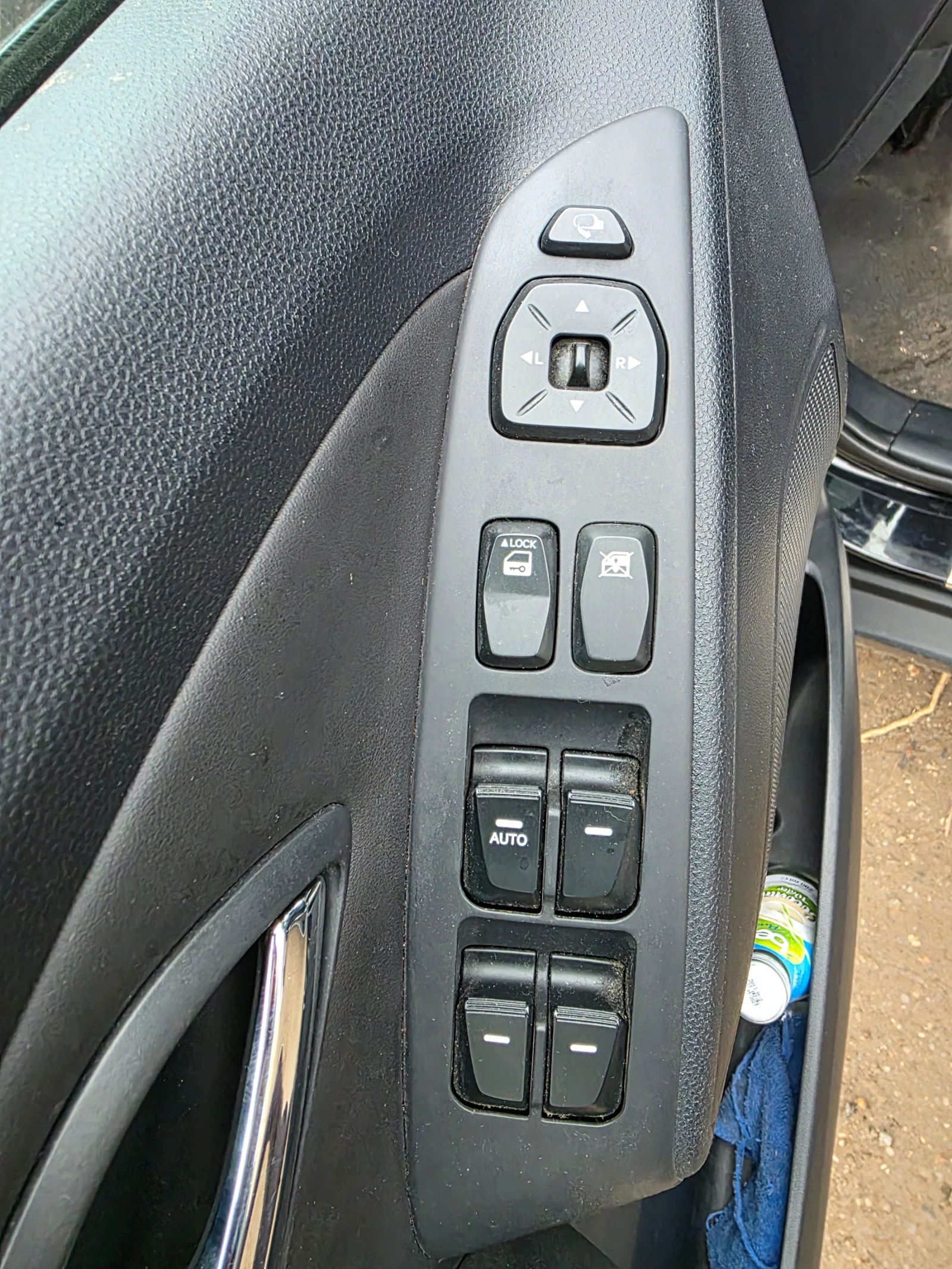 Hyundai IX35 2.0 Crdi 4x4 АВТОМАТИК, снимка 8 - Автомобили и джипове - 55141276