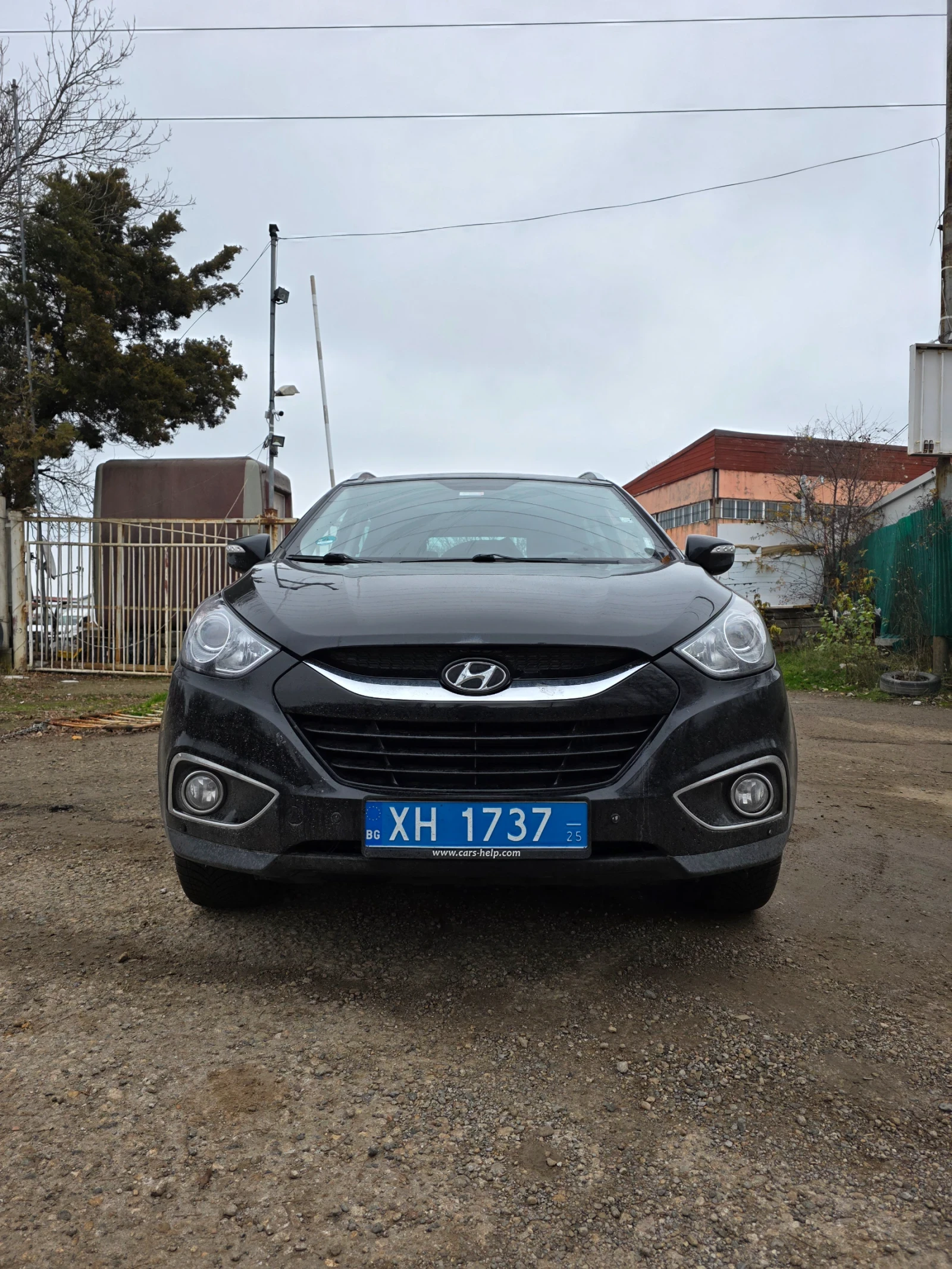 Hyundai IX35 2.0 Crdi 4x4 АВТОМАТИК, снимка 3 - Автомобили и джипове - 55141276