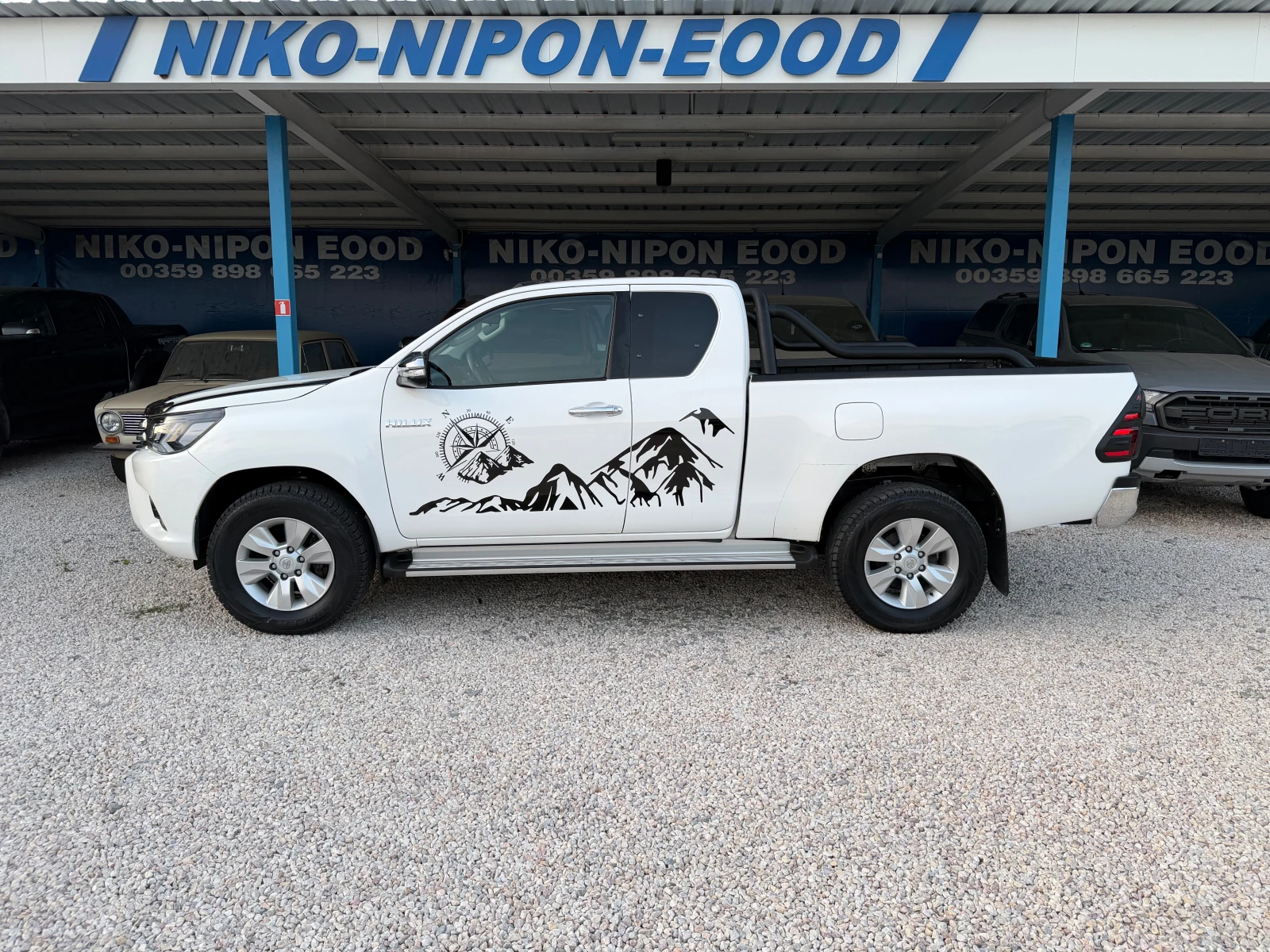 Toyota Hilux 2 години Гаранция, снимка 5 - Автомобили и джипове - 55549572