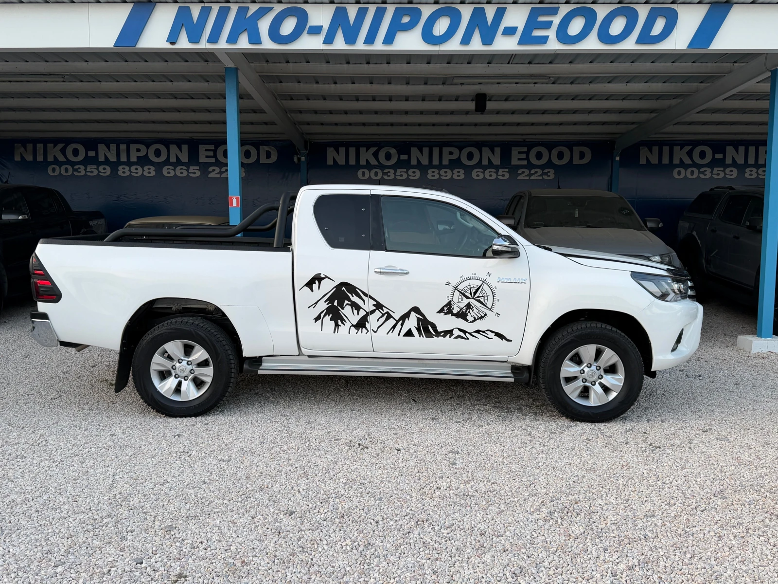 Toyota Hilux 2 години Гаранция, снимка 6 - Автомобили и джипове - 55549572